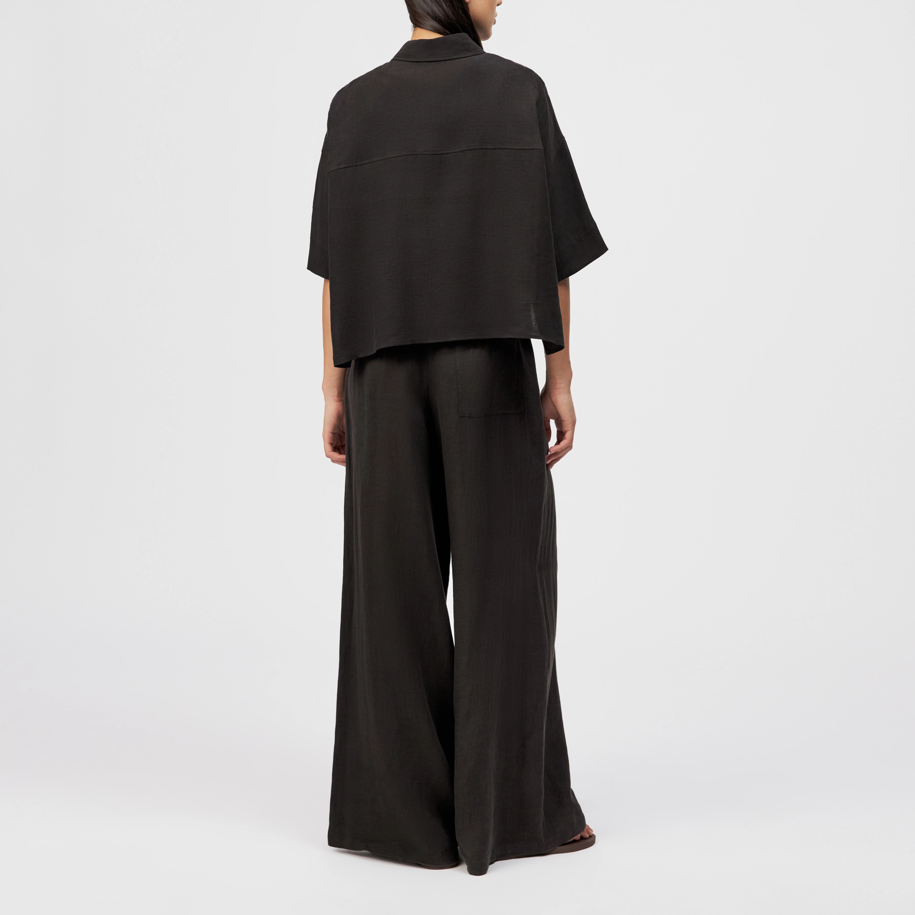 YARIKA - Boxy shirt blouse in linen - women - brown - Rückansicht