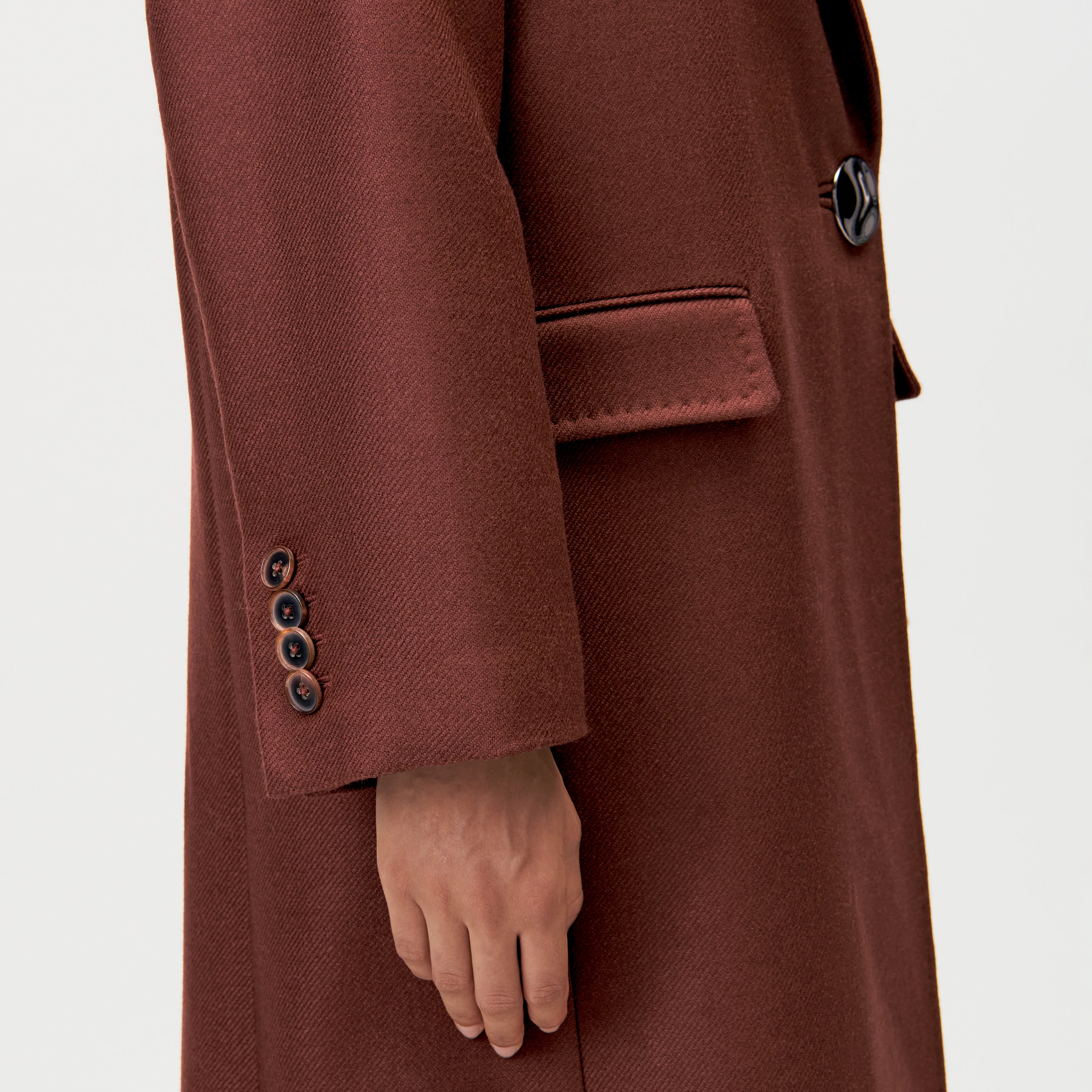 WALDRON_1 - Manteau oversized pure laine vierge - women - marron - Detailansicht am Model