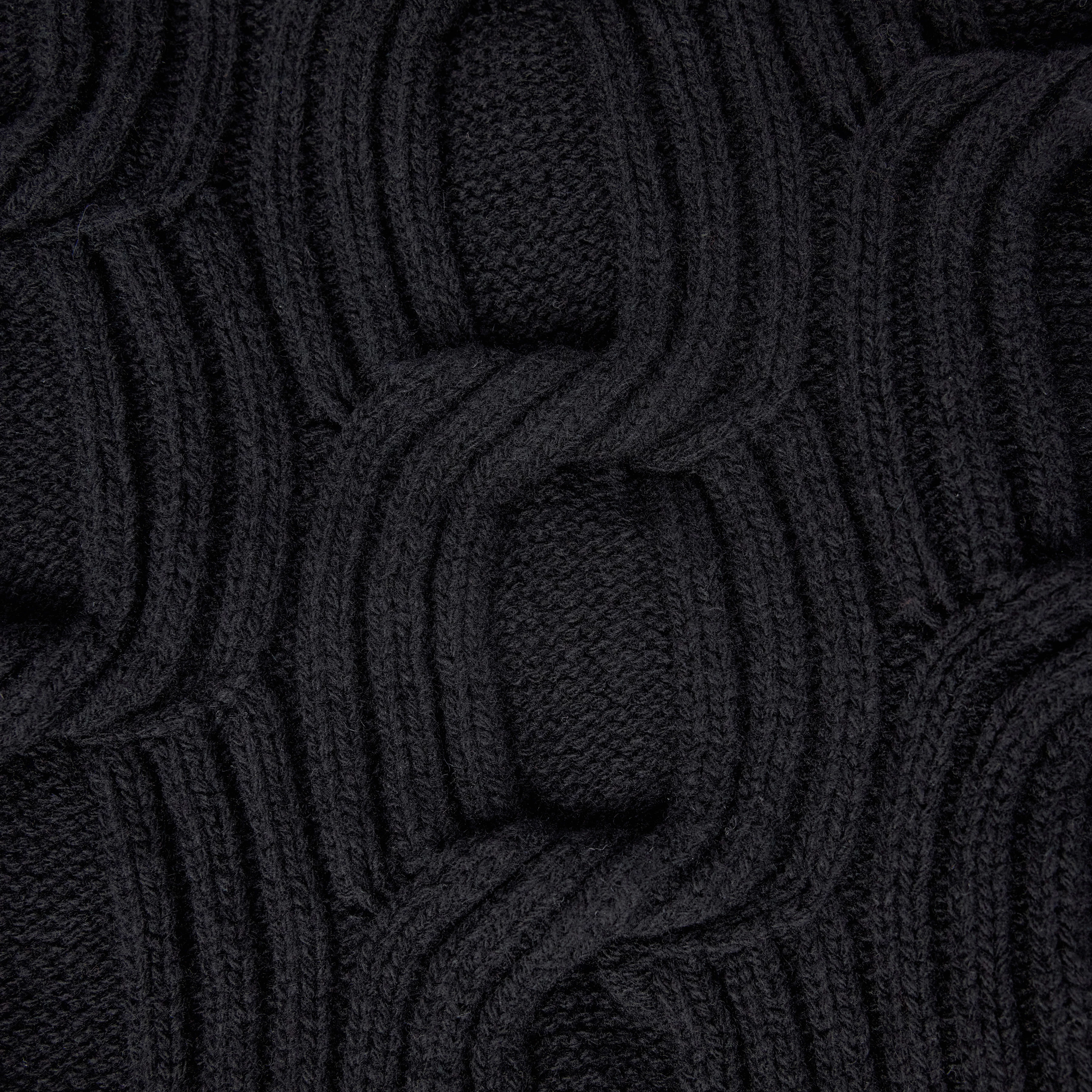 MALESE_2 - Verkürzter Pullover in Schurwolle - Damen - schwarz - Materialbild (B2C)