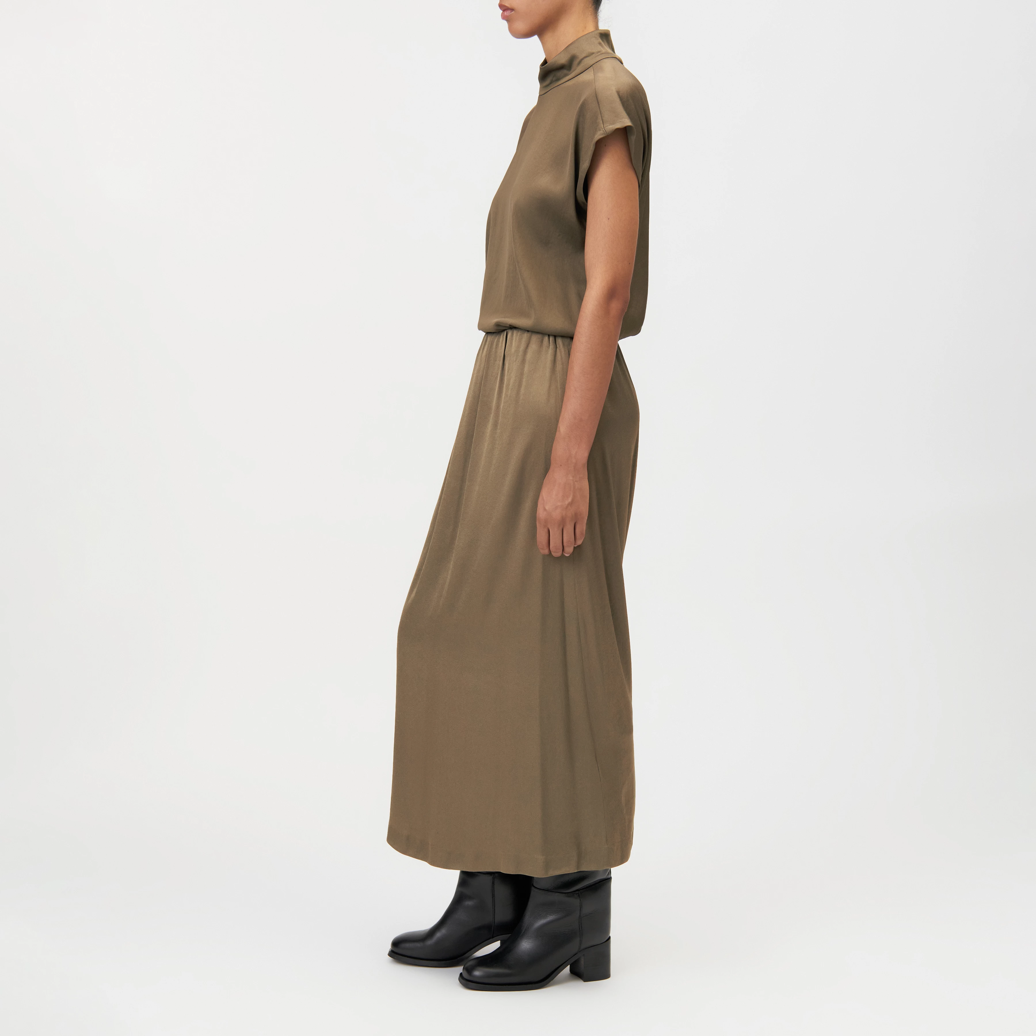 IDONEA - Jupe midi en satin à taille élastique - women - vert - Seitenansicht