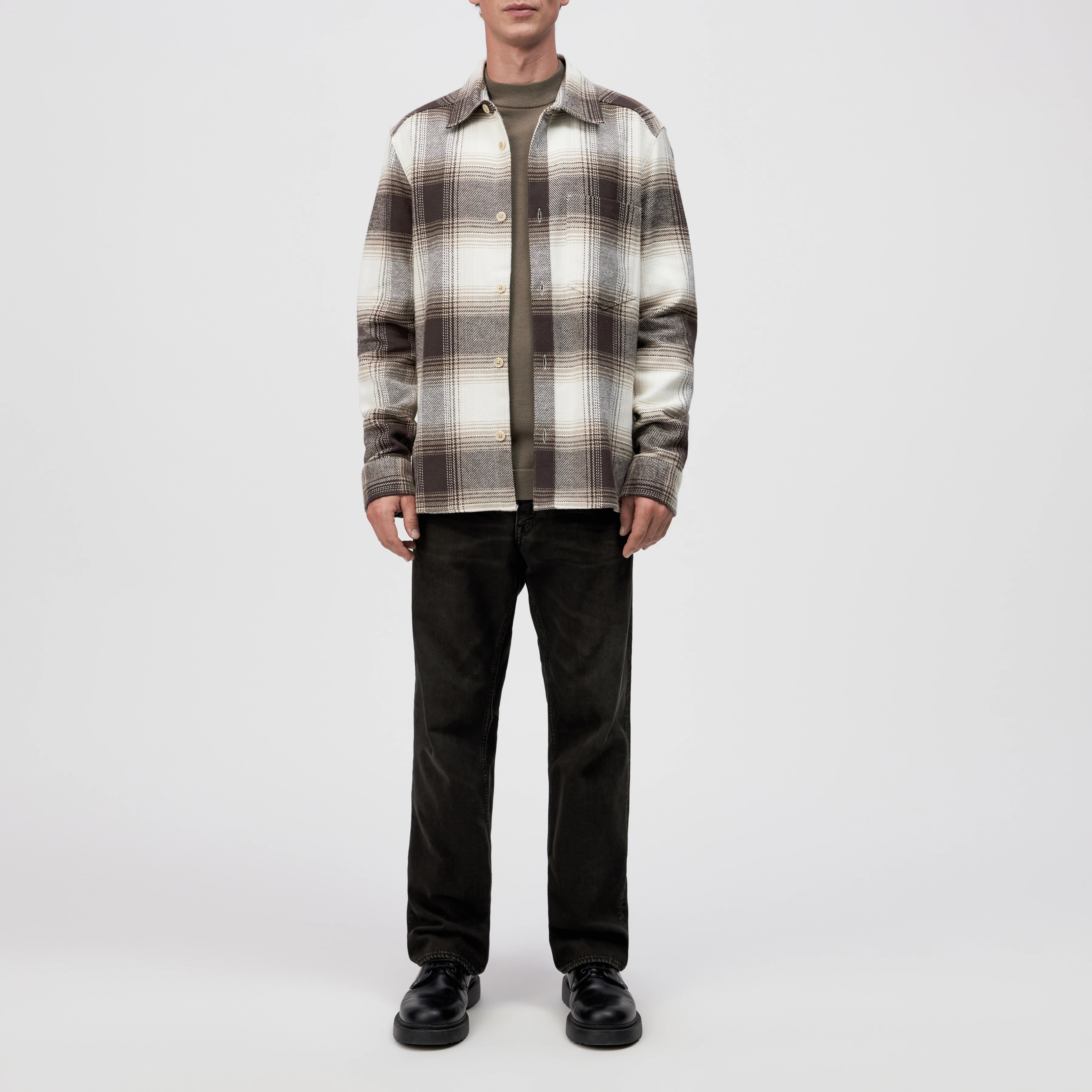 DIEGGO - Overshirt with breast pocket in check - men - brown - Ganzkörper-Frontansicht