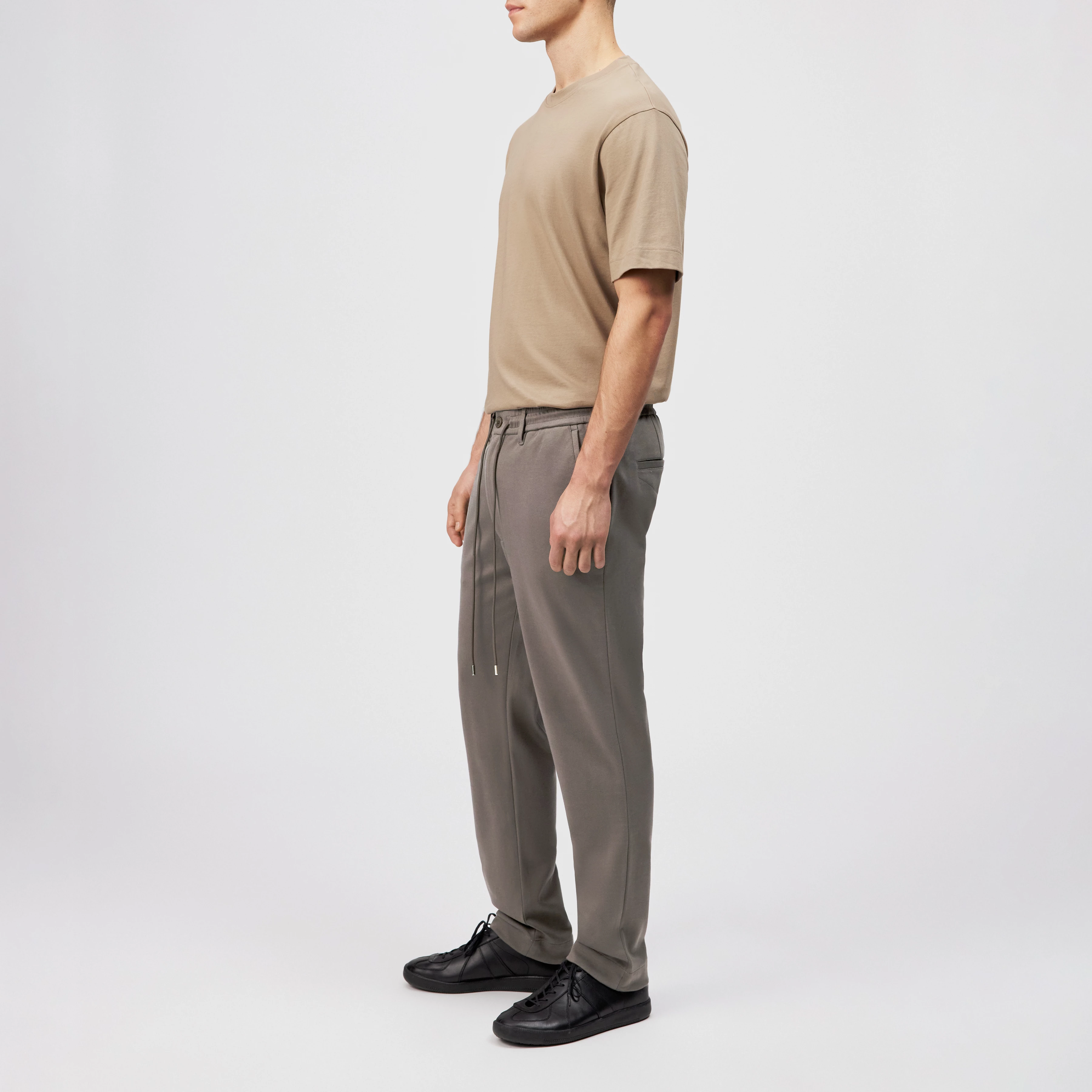 DEGER - Joggers with drawstring in pure cotton - men - brown - Seitenansicht