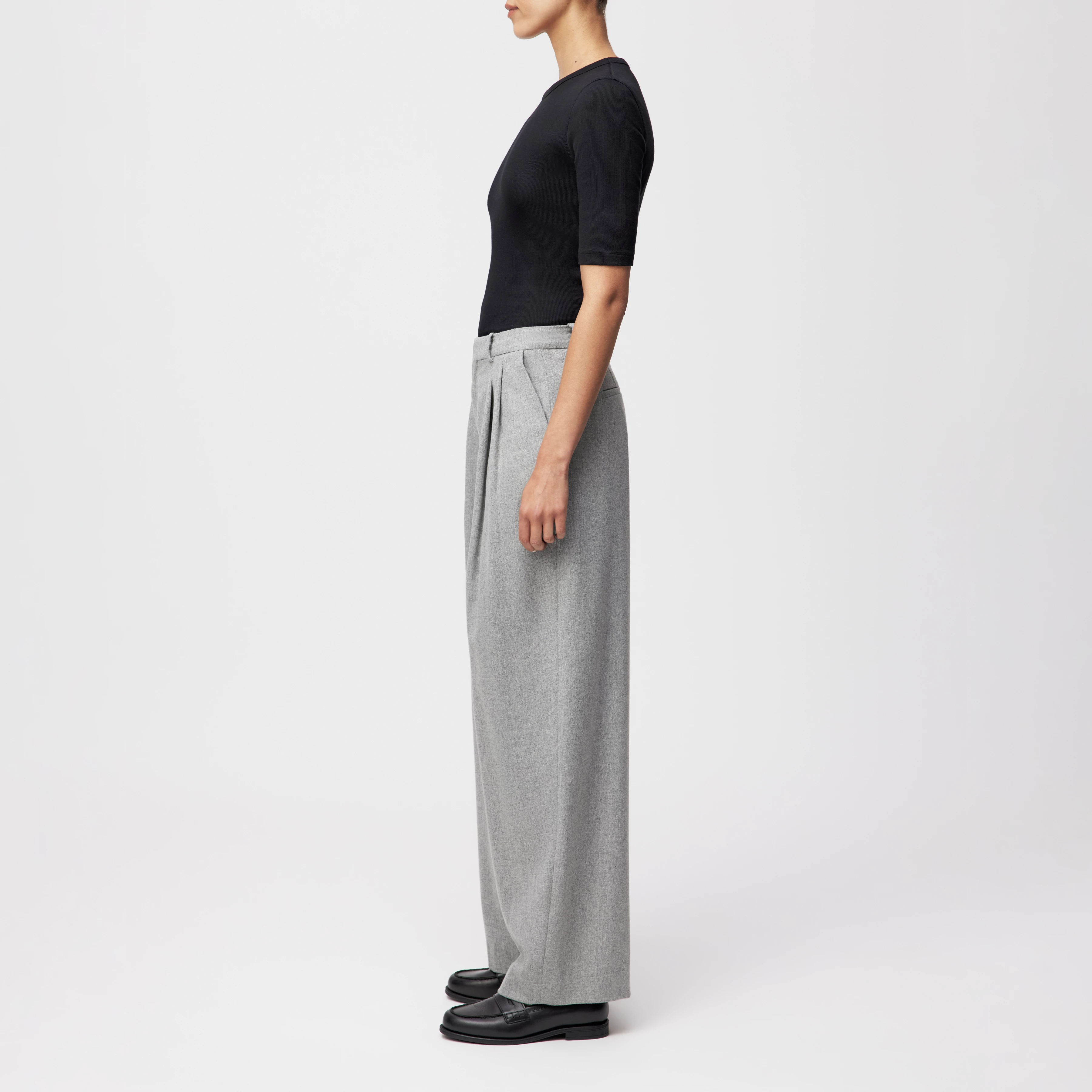 INK - Casual pleated trousers in flannel - women - grey - Seitenansicht