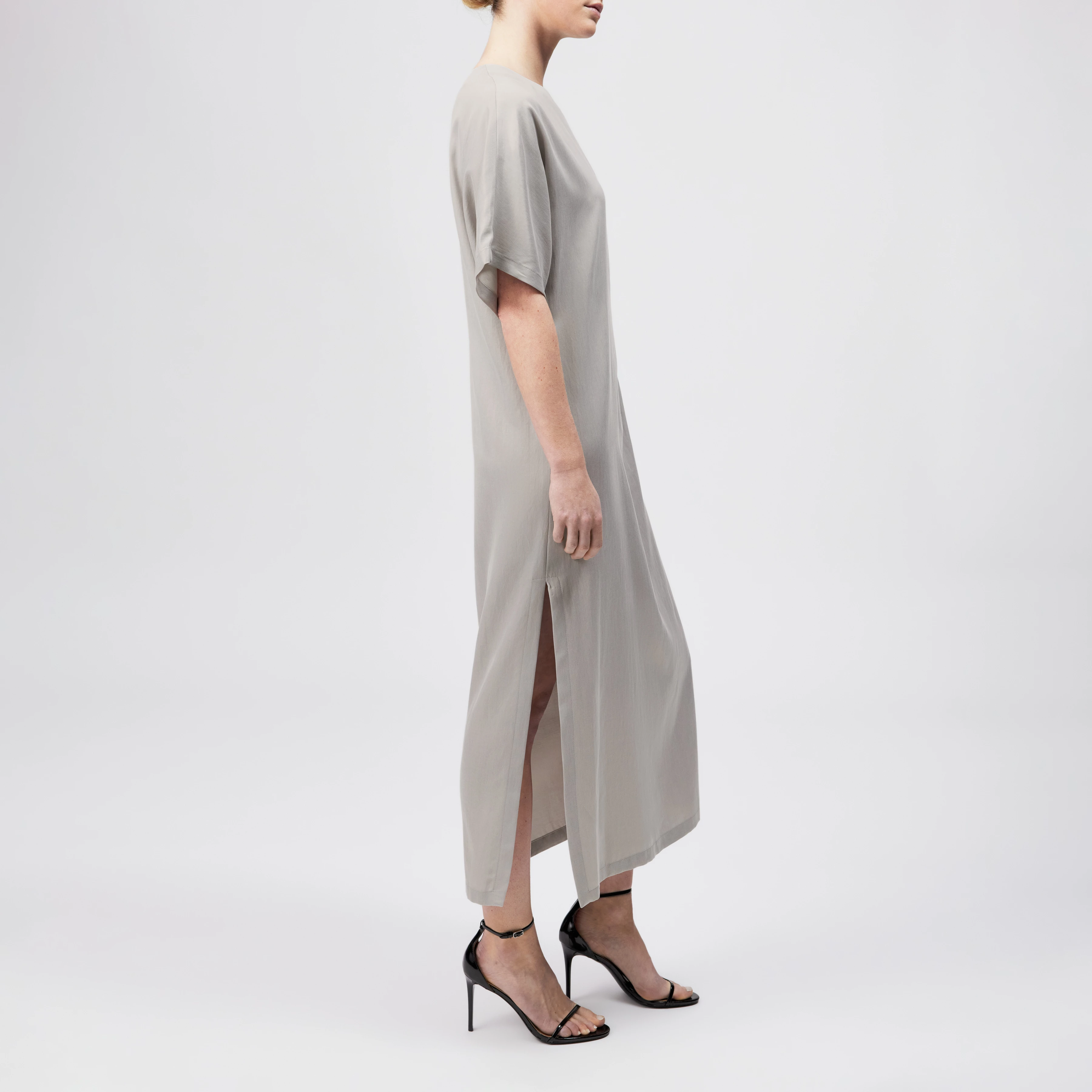 INDAH - Casual cupro-cotton blend dress - women - grey - Seitenansicht