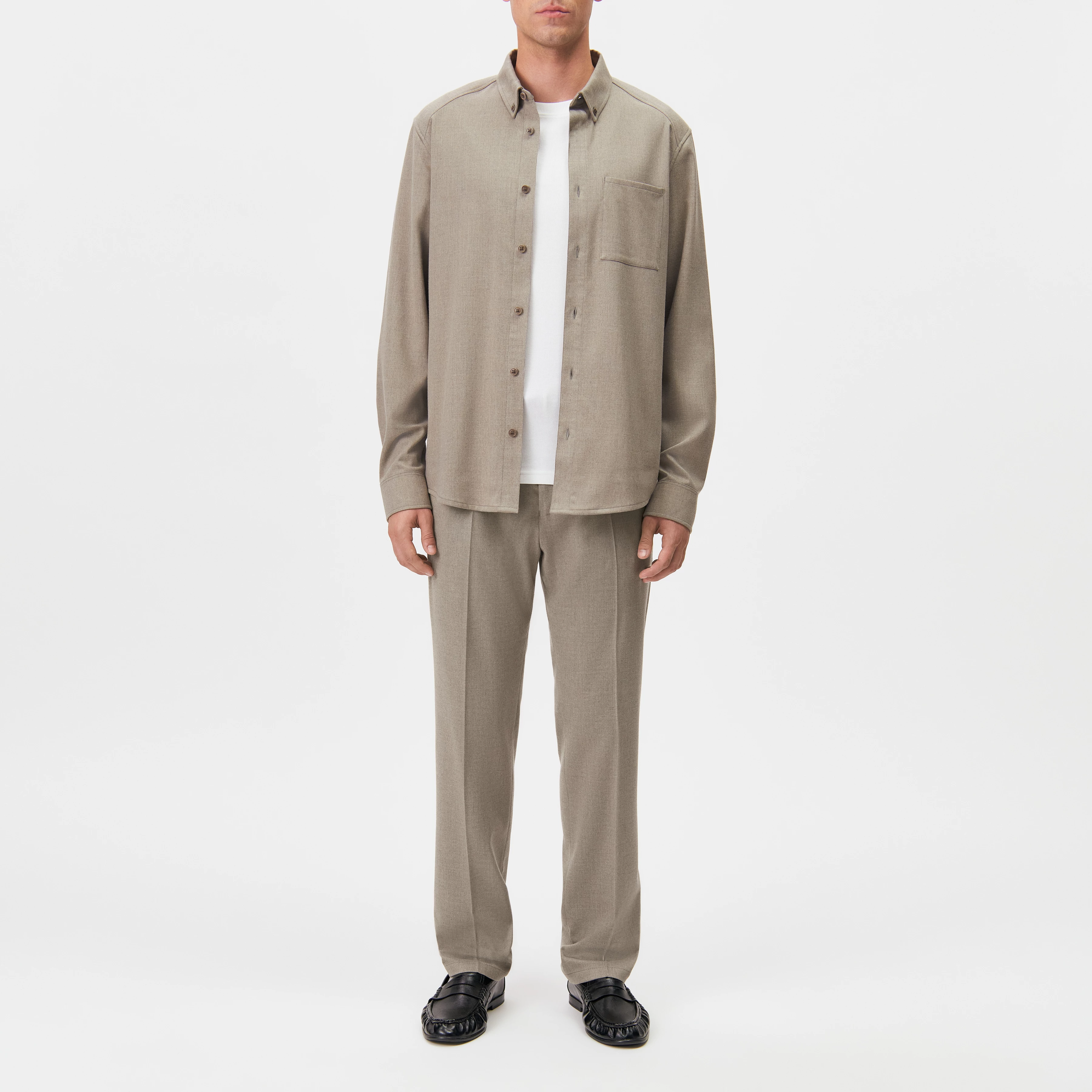 LIET_3 - Button-Down Hemd in warmem Twill - Herren - beige - Ganzkörper-Frontansicht