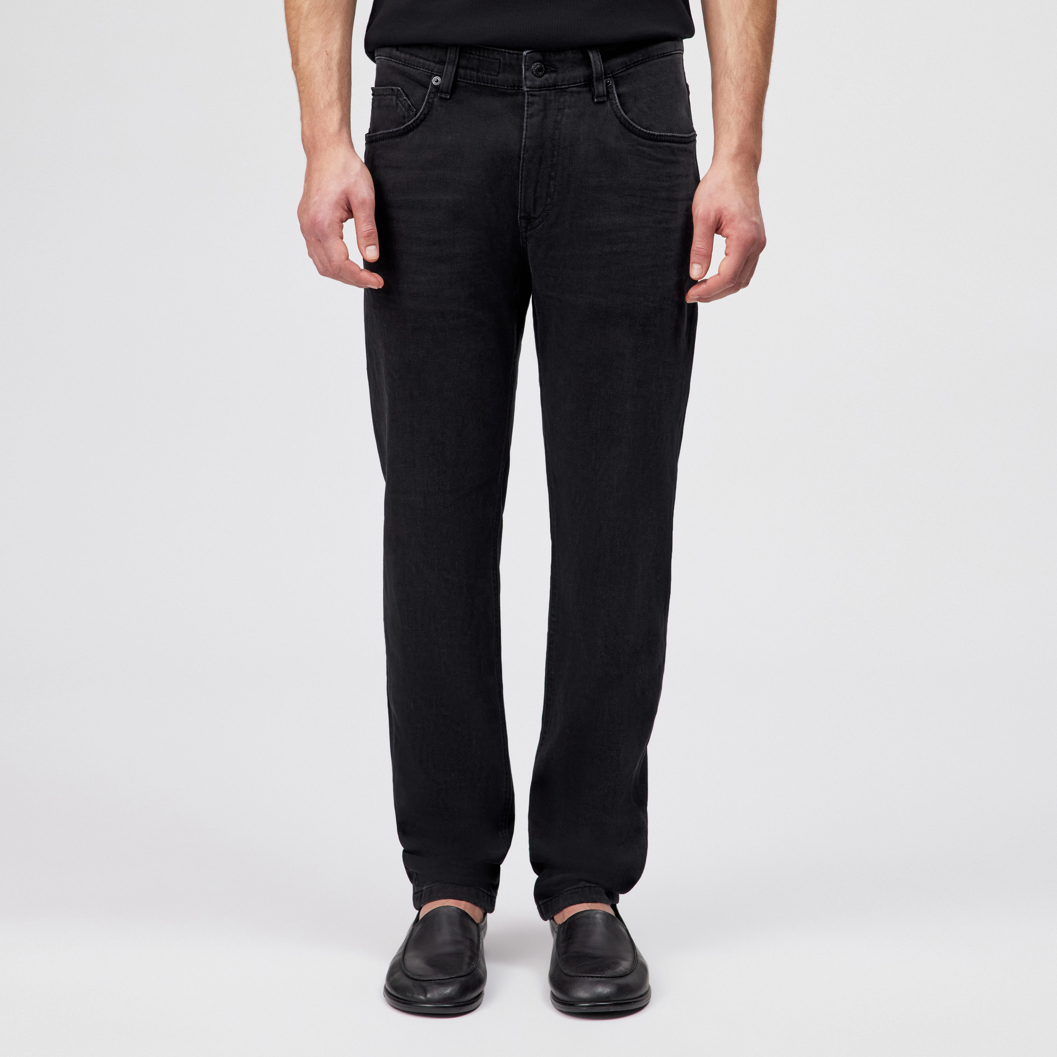 HIGHT_2 - Relaxed fit jeans in dark denim wash - men - grey - Frontansicht