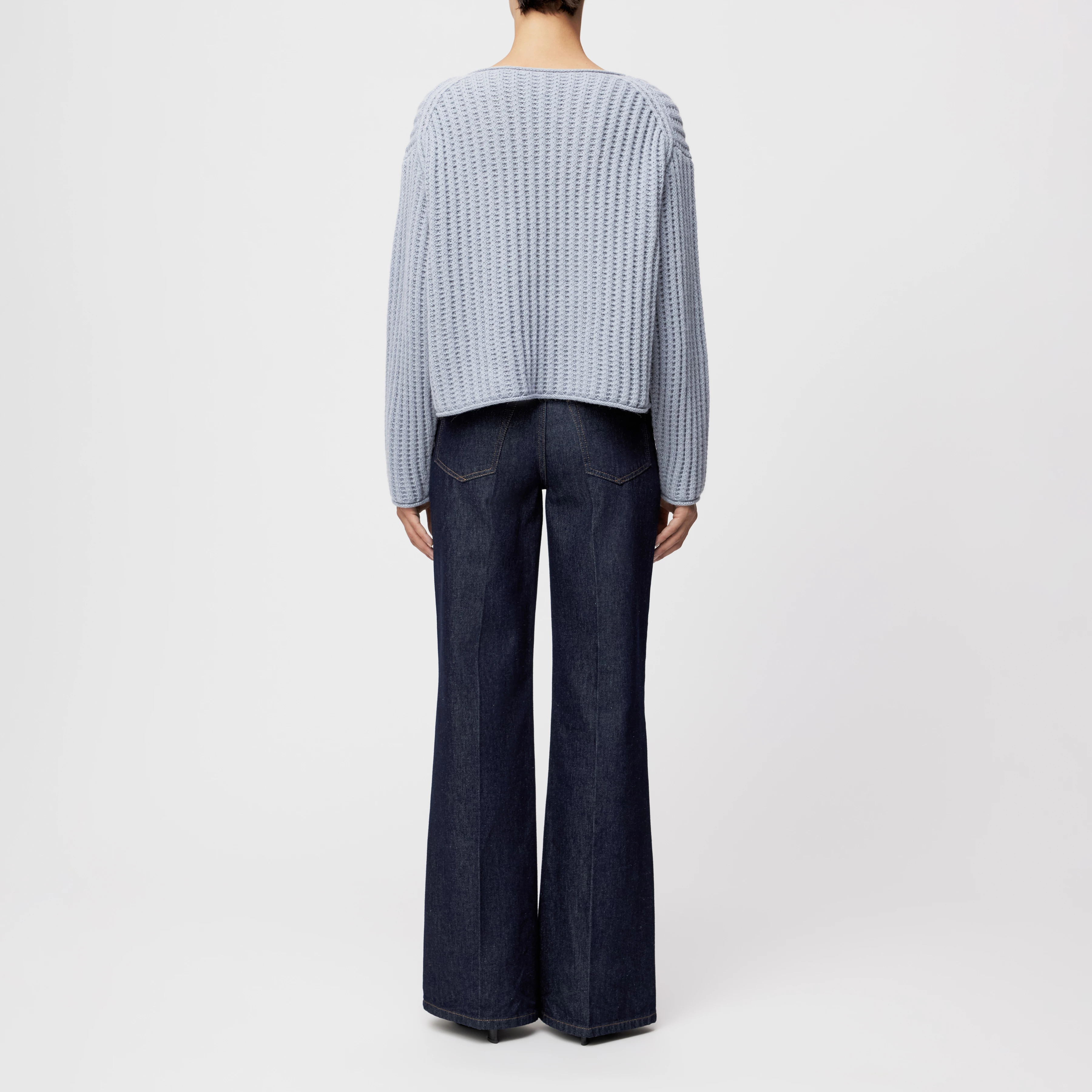 IMENY - Cropped jumper in wool and alpaca blend - women - blue - Rückansicht