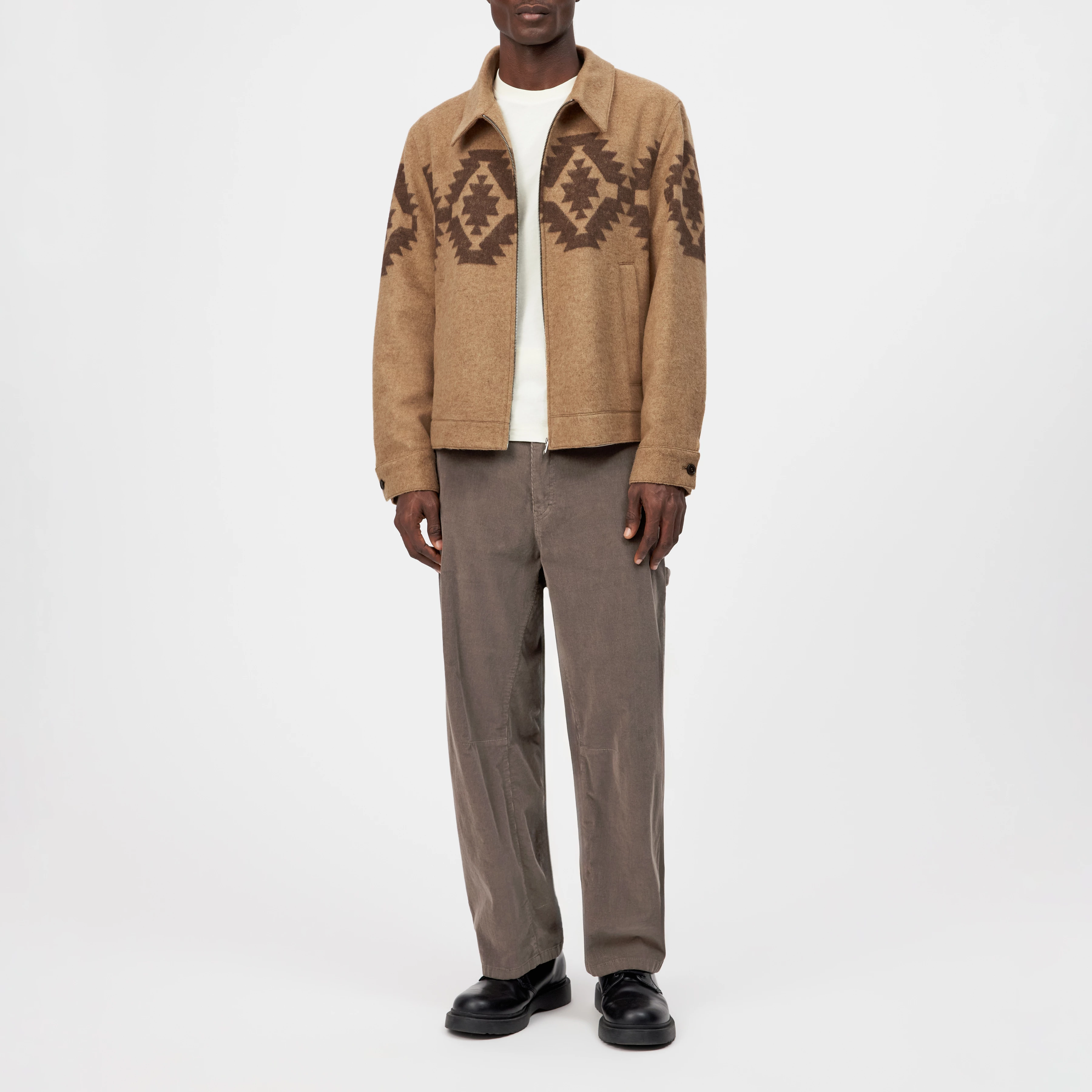 RIKKA_2 - Jacke in Woll-Mix mit Intarsia-Muster - Herren - braun - Ganzkörper-Frontansicht