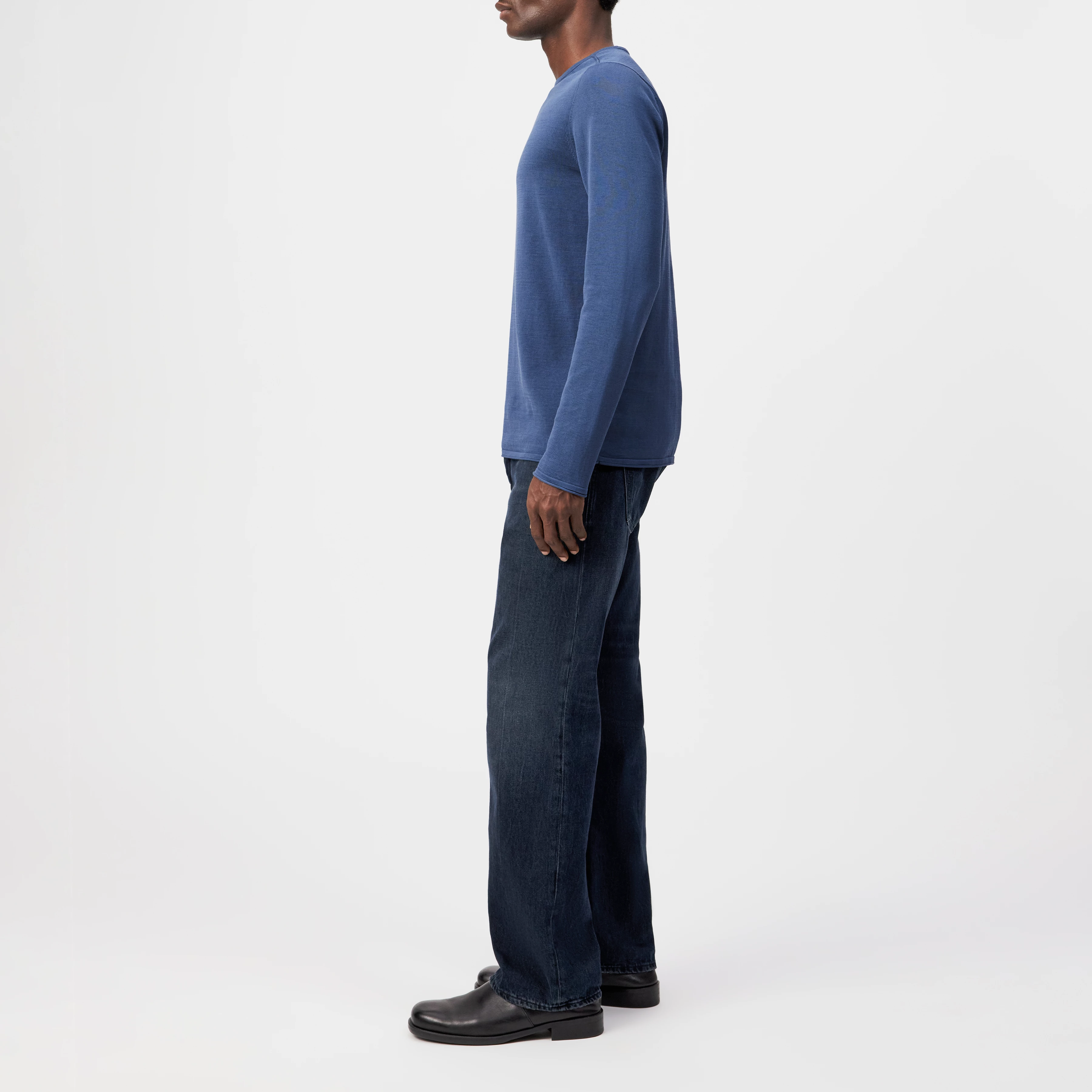 RIKONO - Knitted jumper in clean cotton - men - blue - Seitenansicht