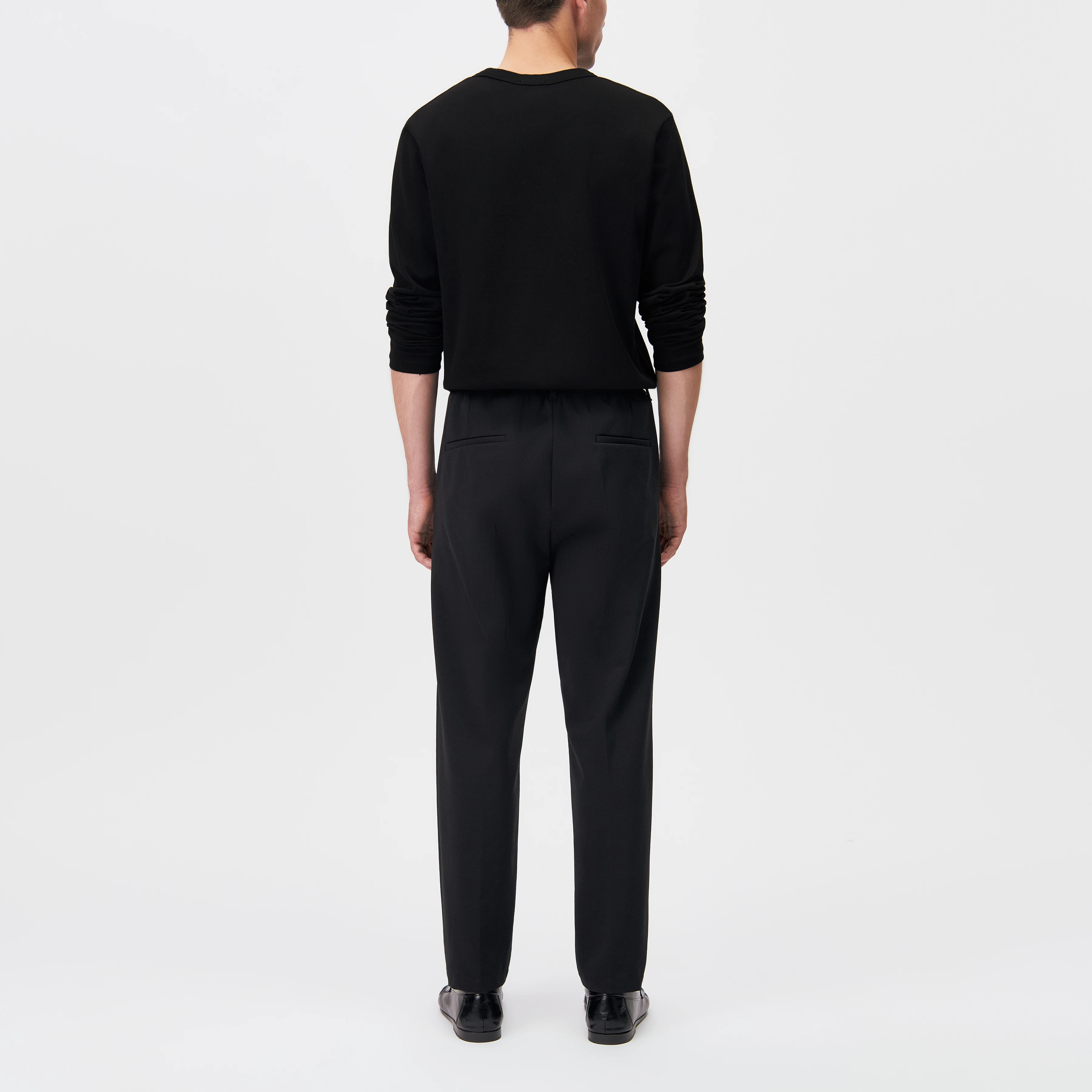 CHASY - Pleated jersey trousers - men - black - Rückansicht