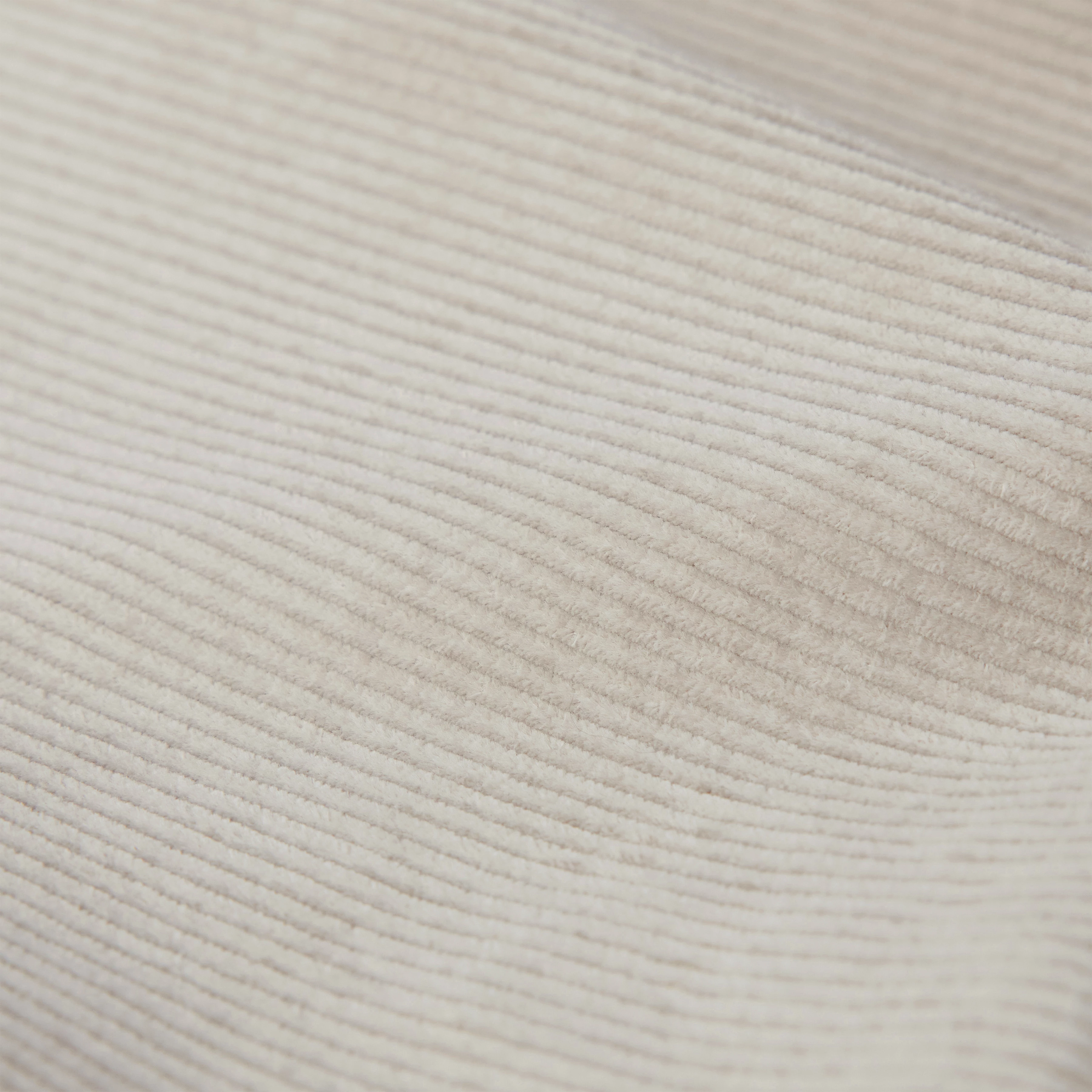 CHASY - Casual Hose mit Bundfalte in Baumwoll-Cord - Herren - beige - Materialbild (B2C)