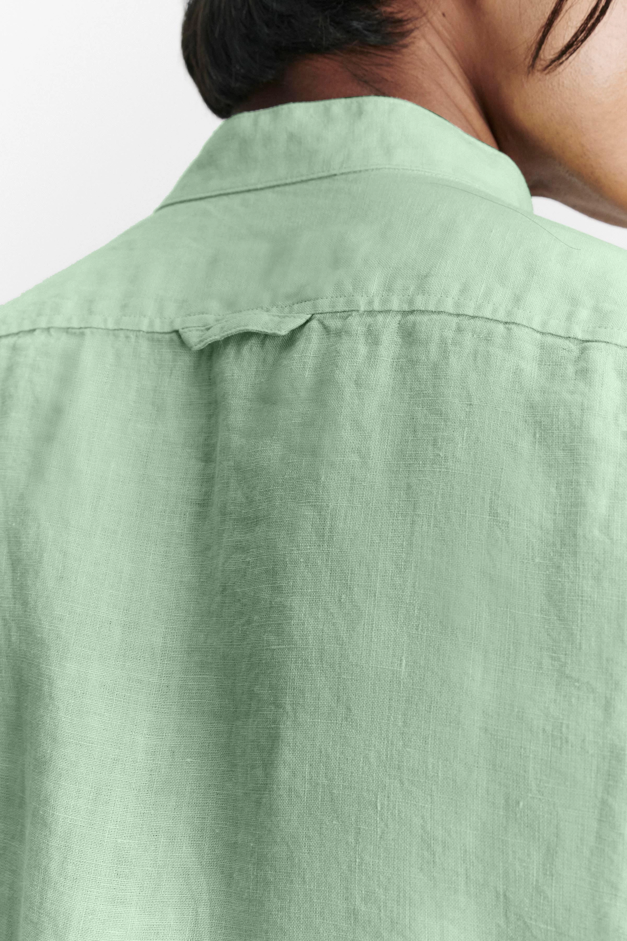 TAROK - Leinen Stehkragenhemd - Herren - grün - Seitenansicht