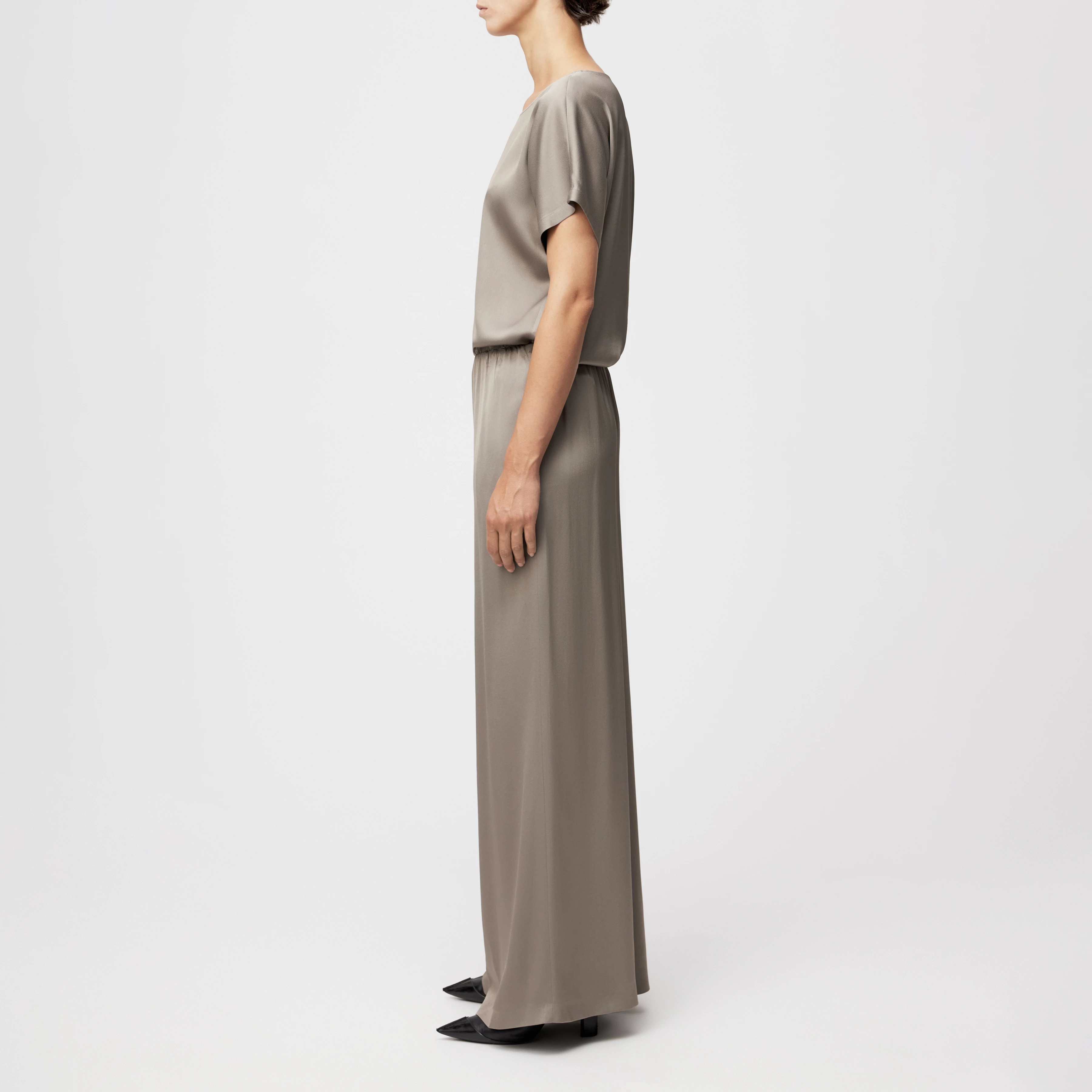 TWEEZER - Wide trousers in satin - women - beige - Seitenansicht