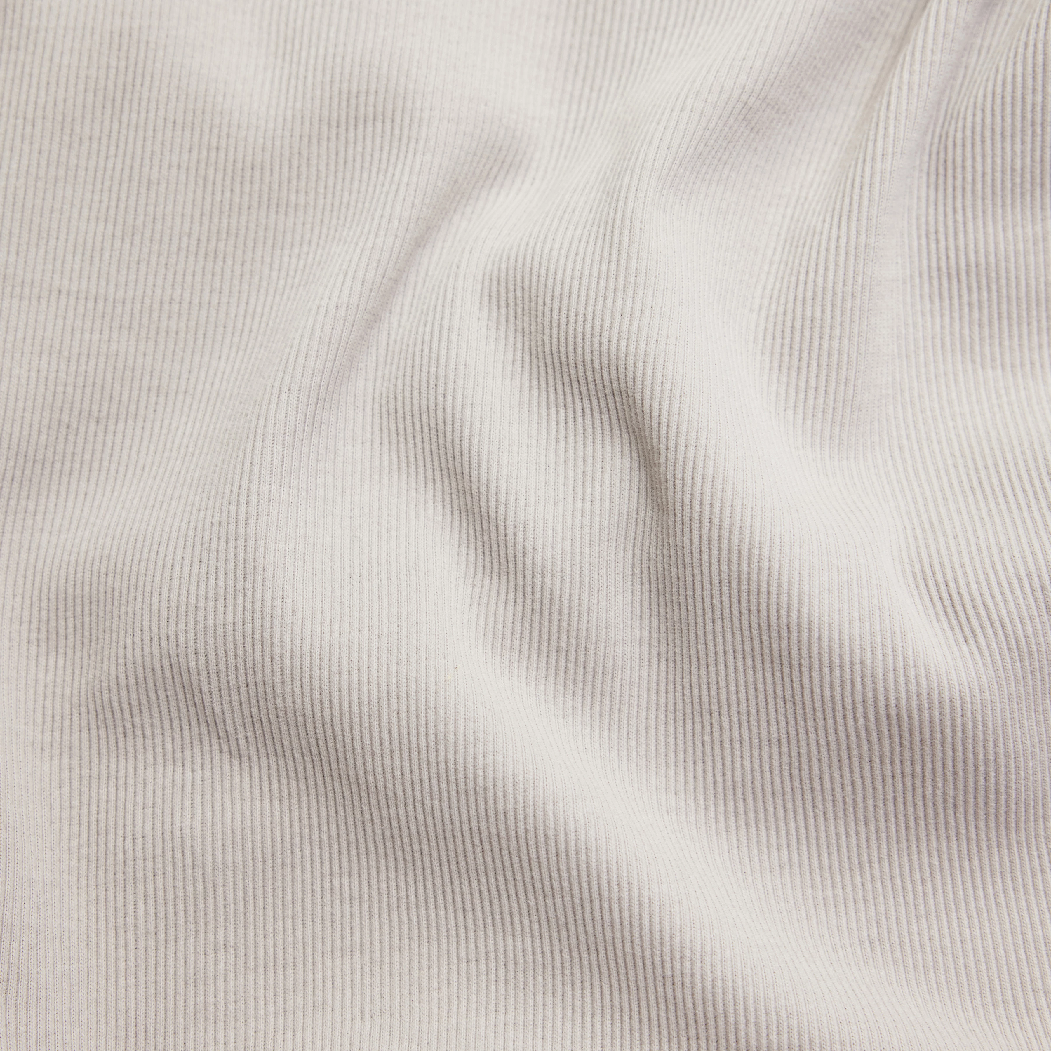 RAPHAEL - T-Shirt in gewaschener Rippe - Herren - grau - Materialbild (B2C)