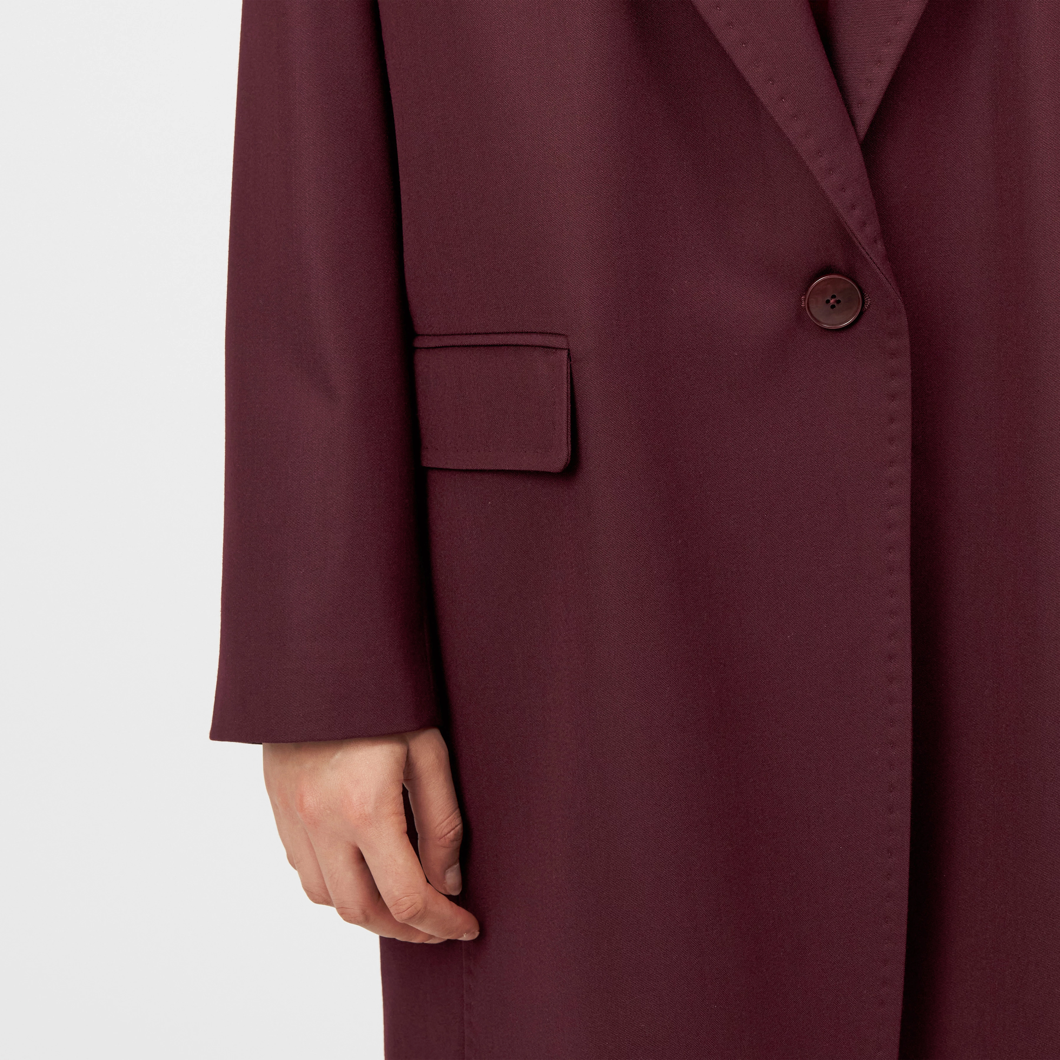 WESTOW - Oversized Mantel mit Reverskragen in Woll-Mix - Damen - rot - Detailansicht am Model