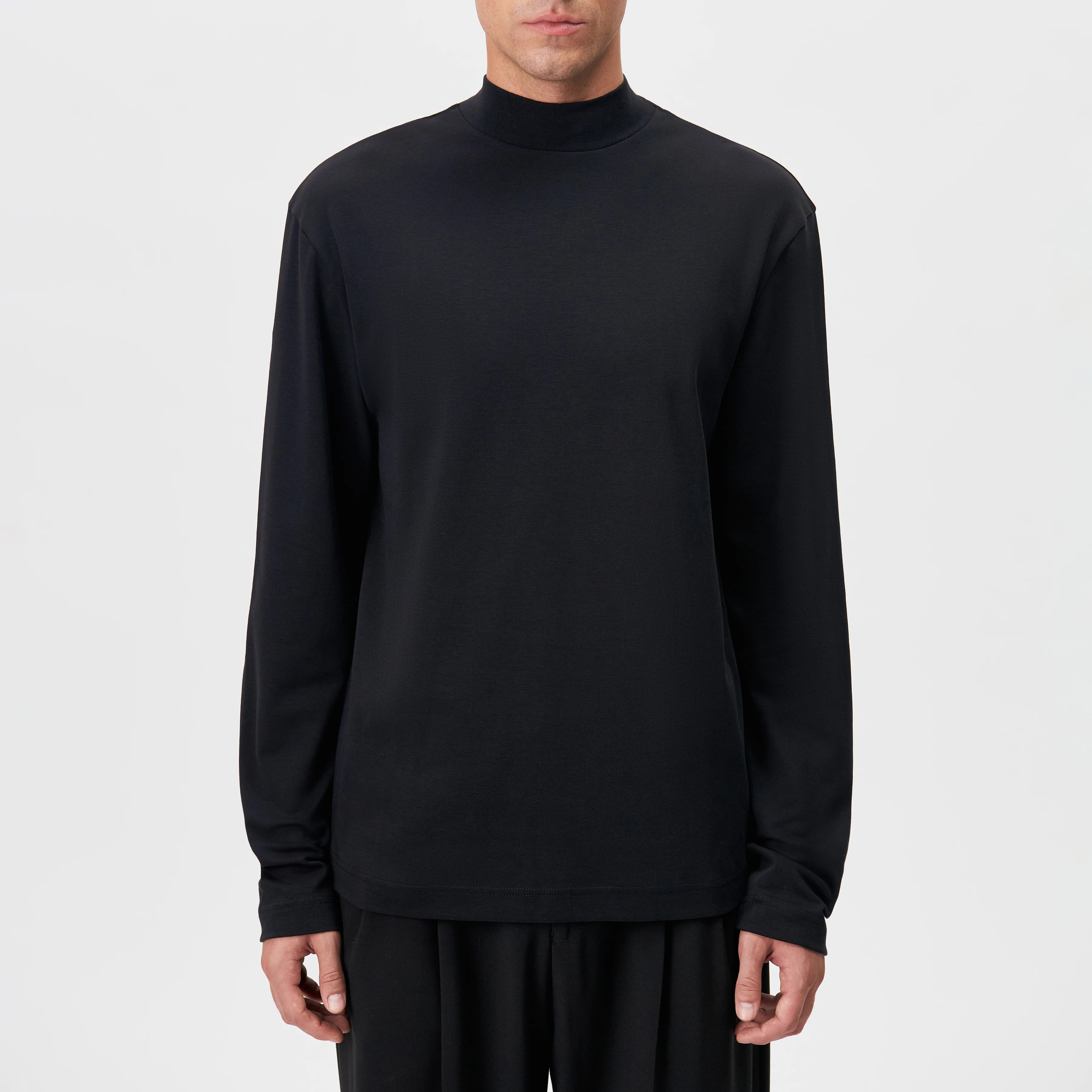 MORITZO - Long-sleeved top with stand-up collar in stretch cotton - men - black - Frontansicht
