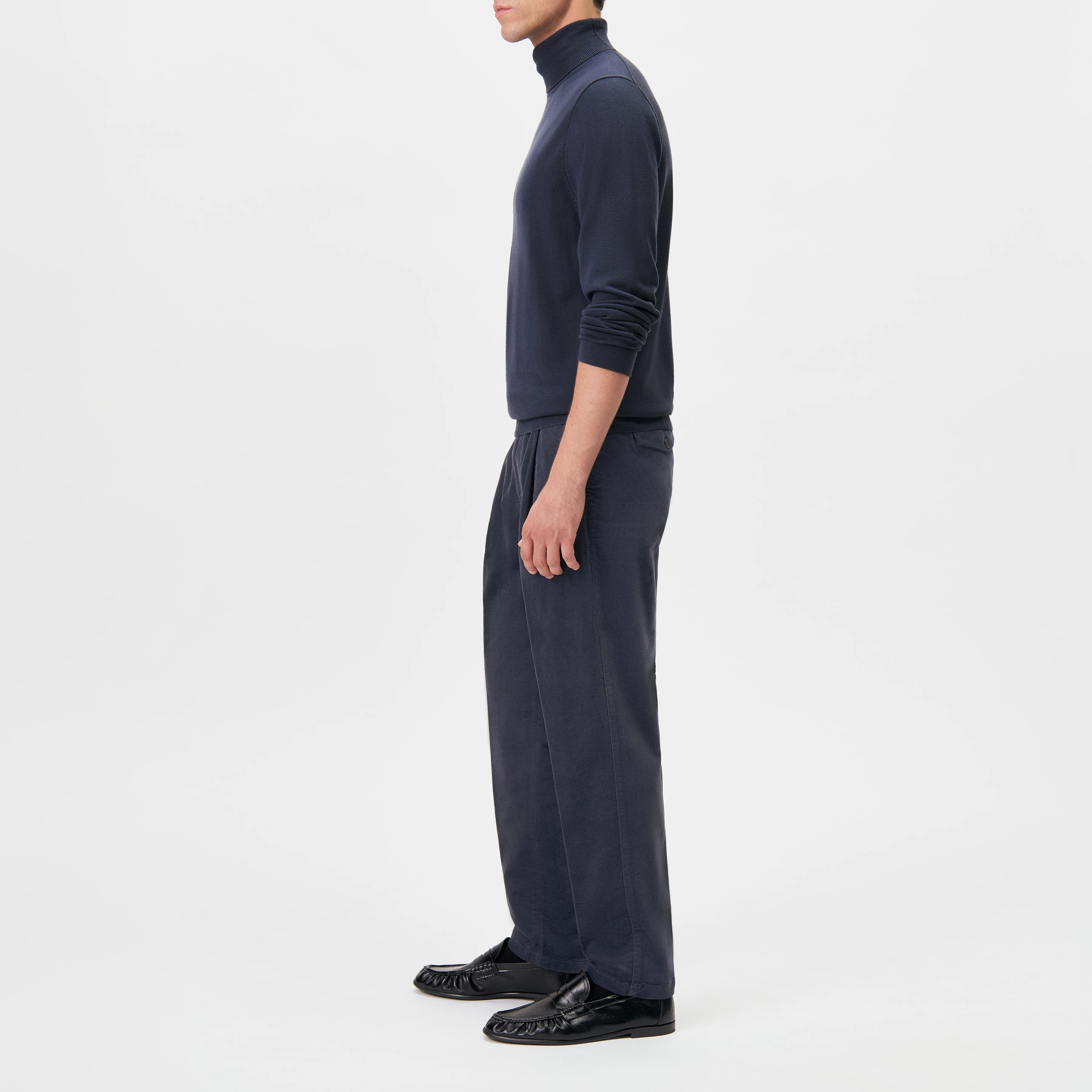 JOEY - Turtleneck jumper in 100% merino wool - men - blue - Seitenansicht