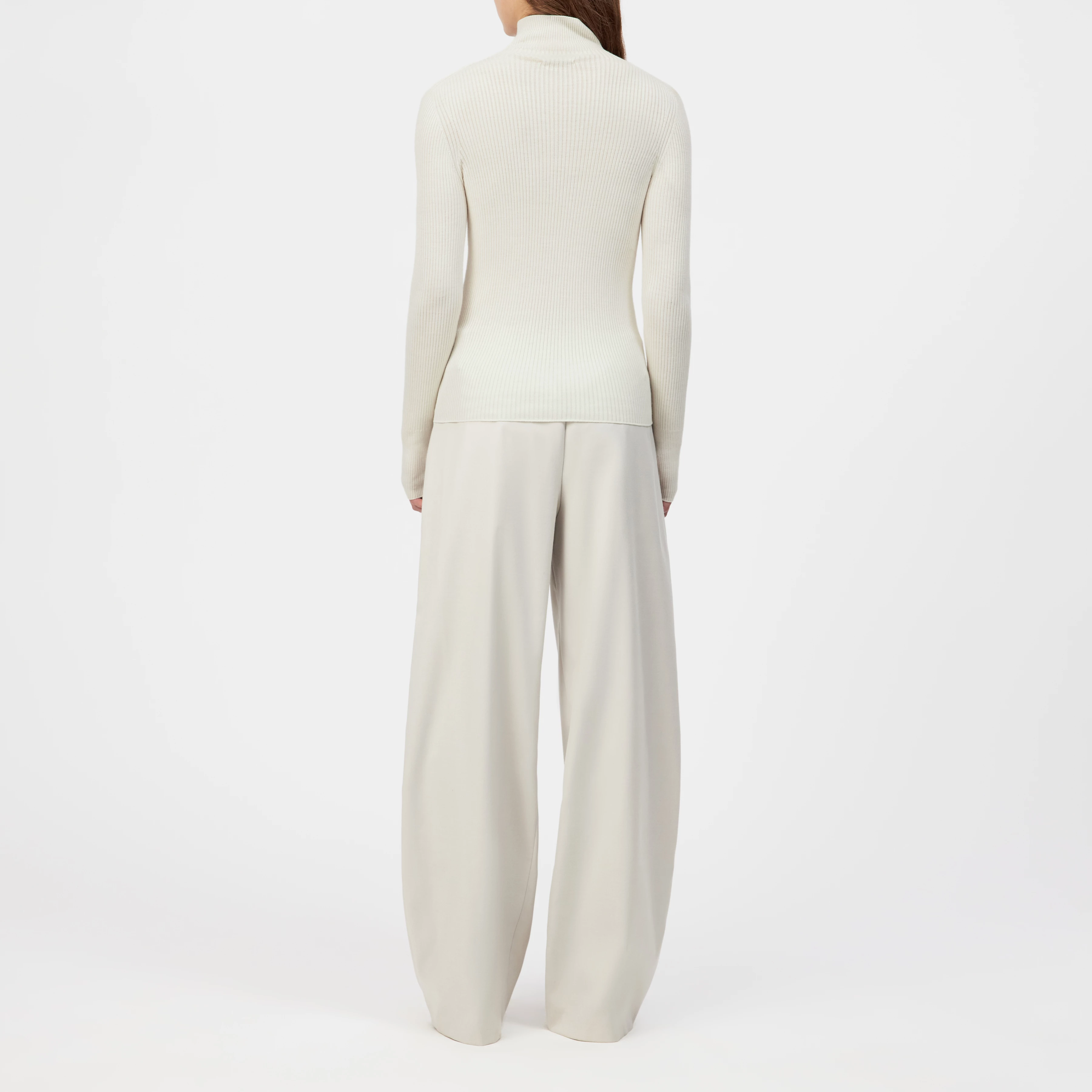 INARI - Rollkragenpullover in fließendem Wollmix - Damen - off white - Rückansicht