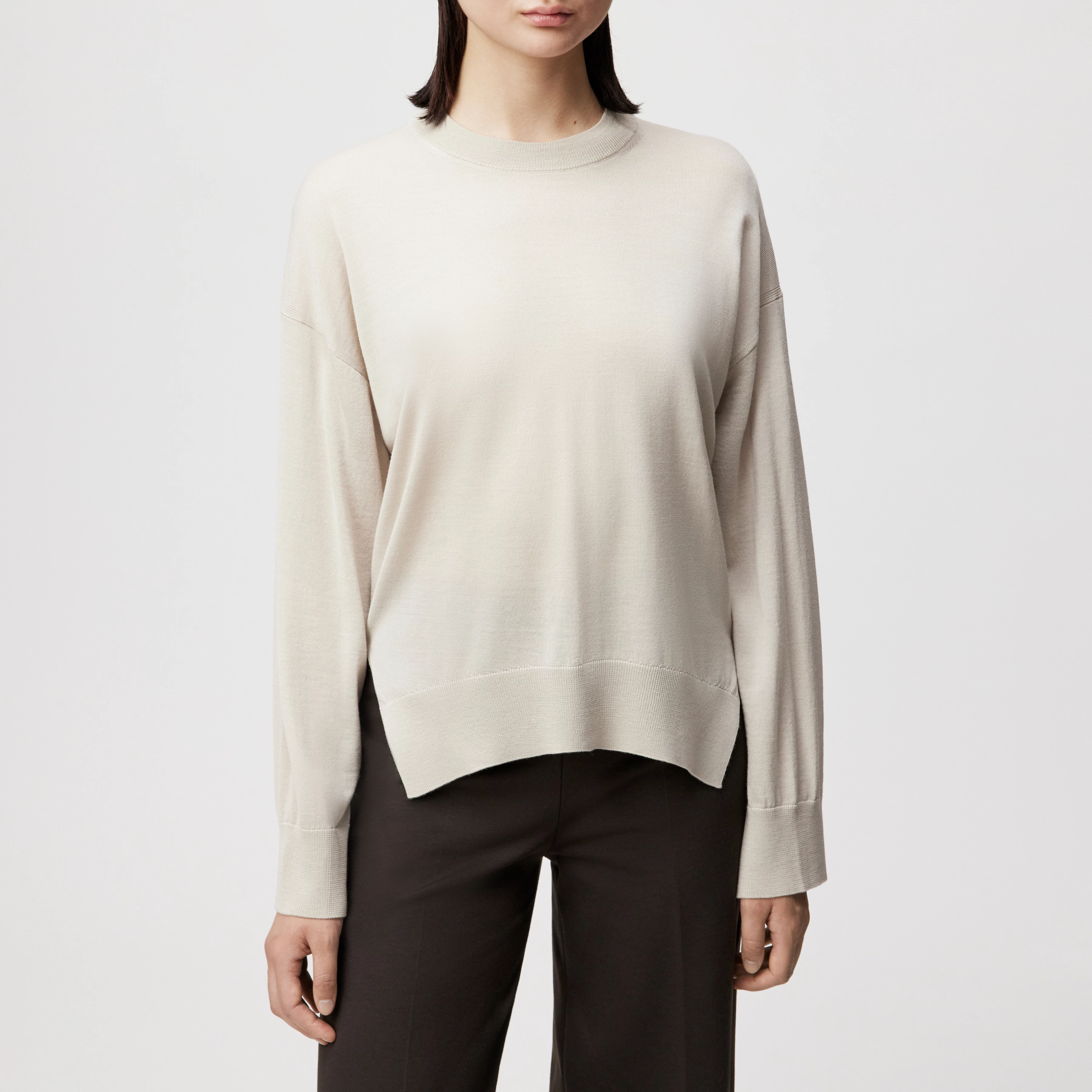 LIZIELA - Pull à col rond en laine mérinos fine - women - beige - Frontansicht