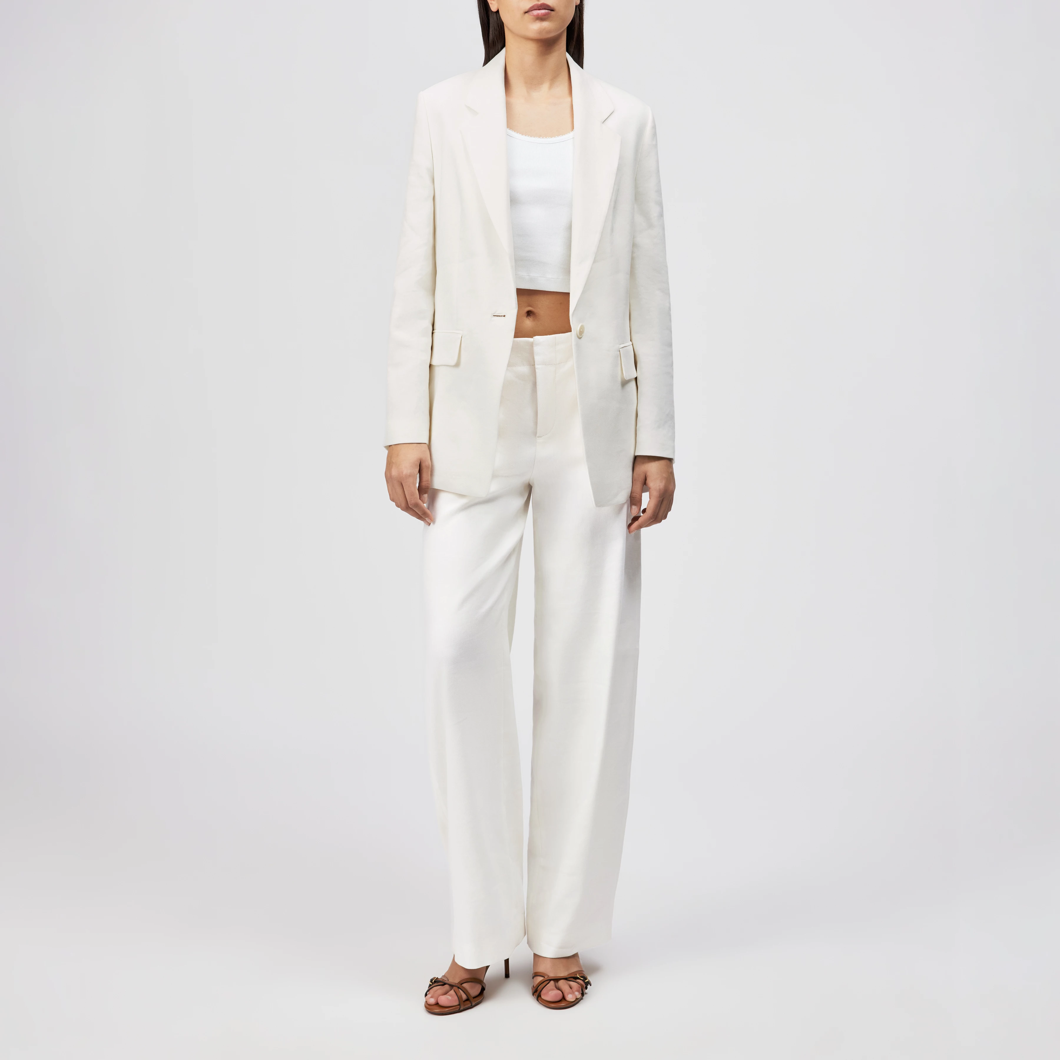 DUTIFUL - Wide trousers in linen blend - women - off white - Ganzkörper-Frontansicht