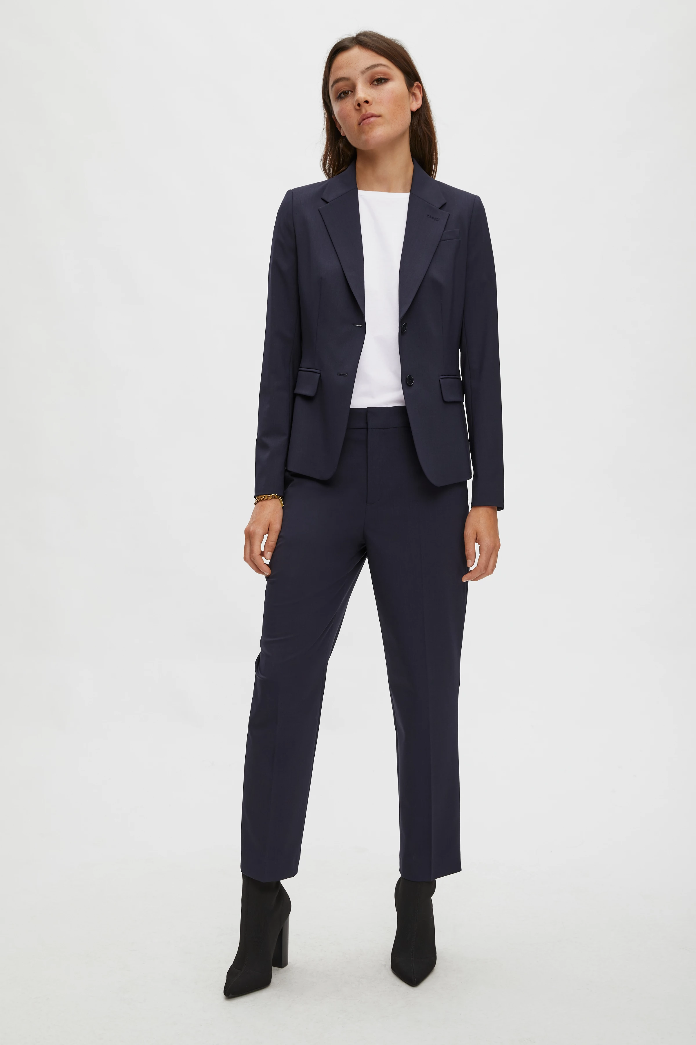 ANISIA - lockeres T-Shirt - Damen - weiß - Ganzkörper-Frontansicht