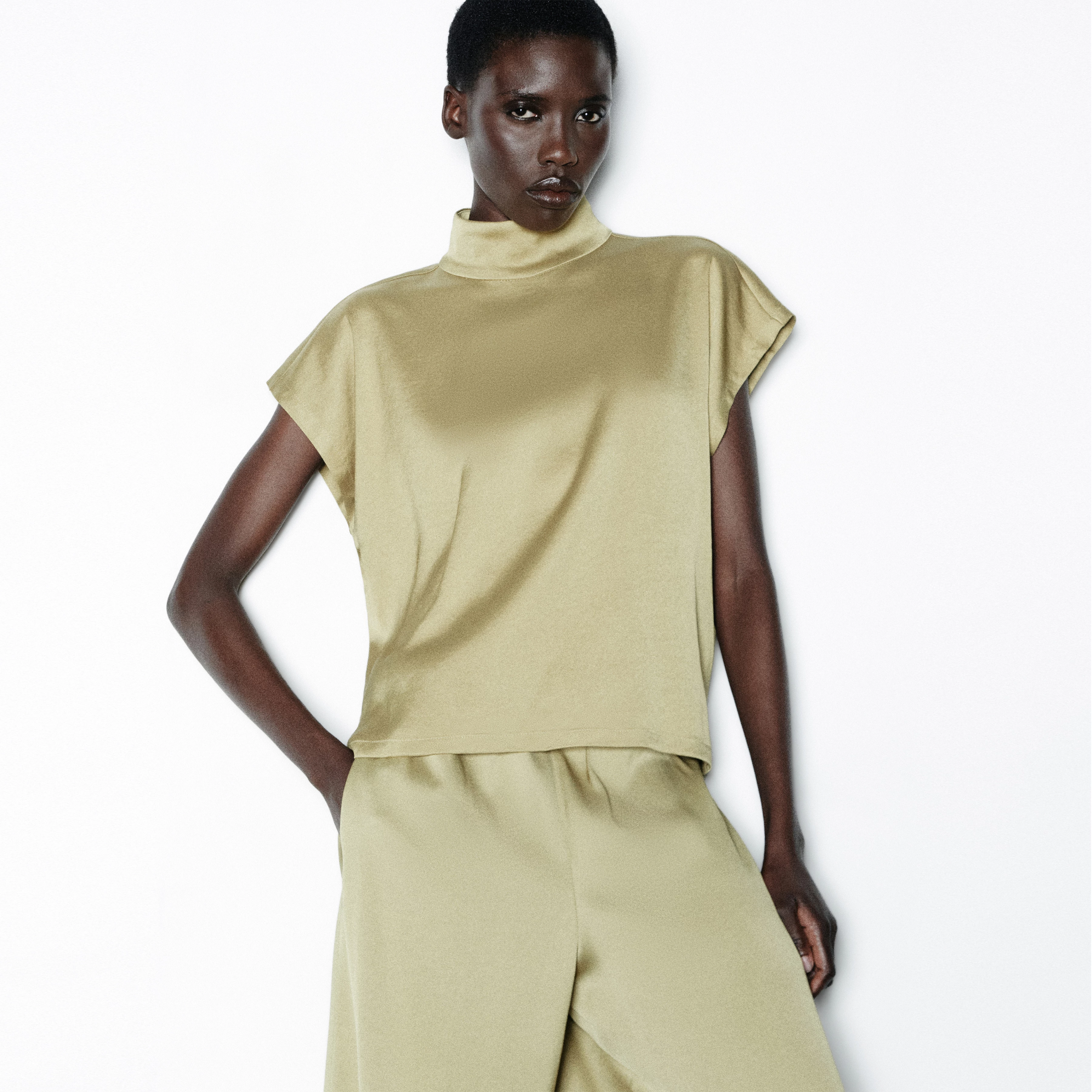 ALARIA_1 - Shirt blouse with stand-up collar in satin - women - brown