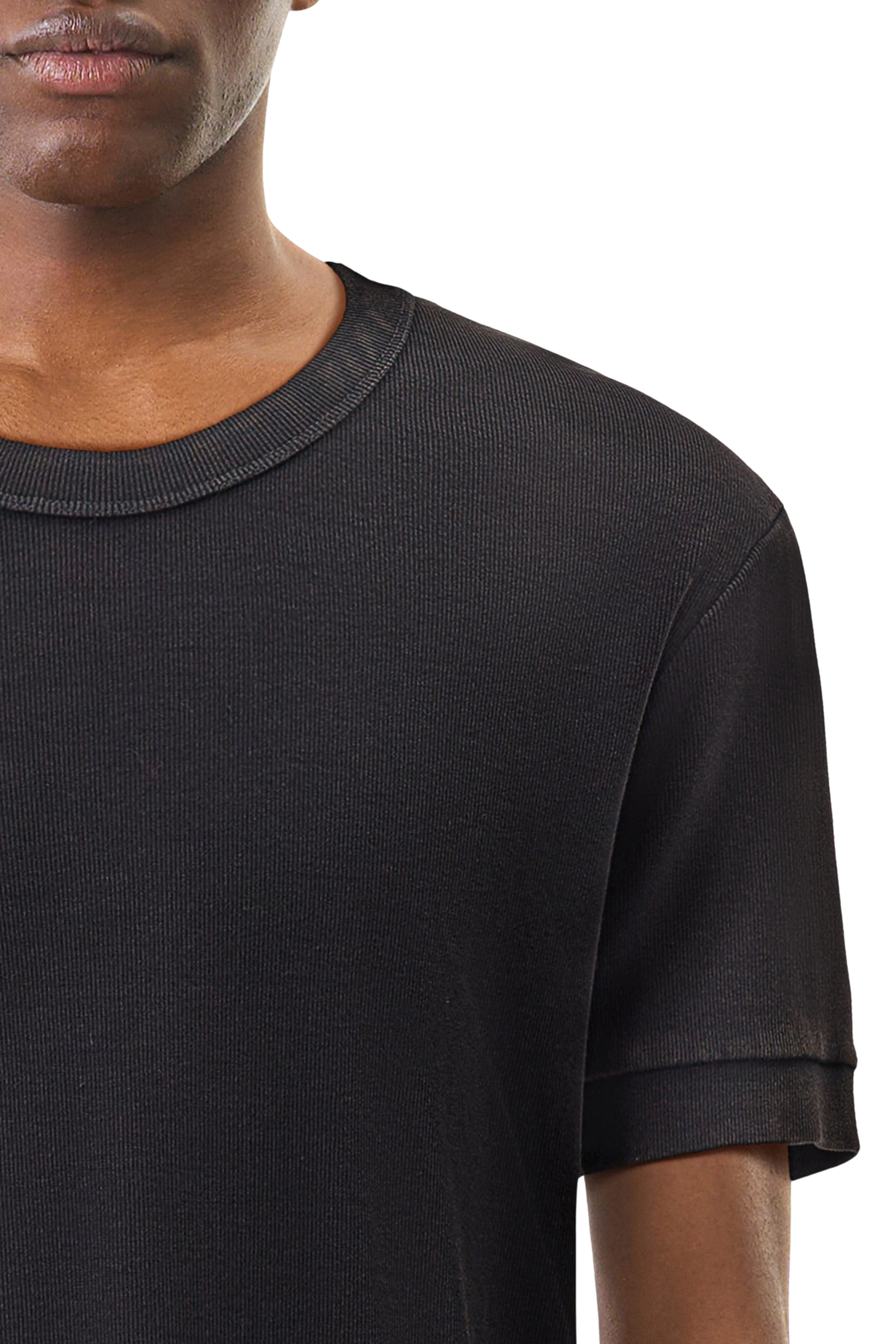 GILLAN - T-shirt in cotton rib - men - Natural Aluminium - Seitenansicht