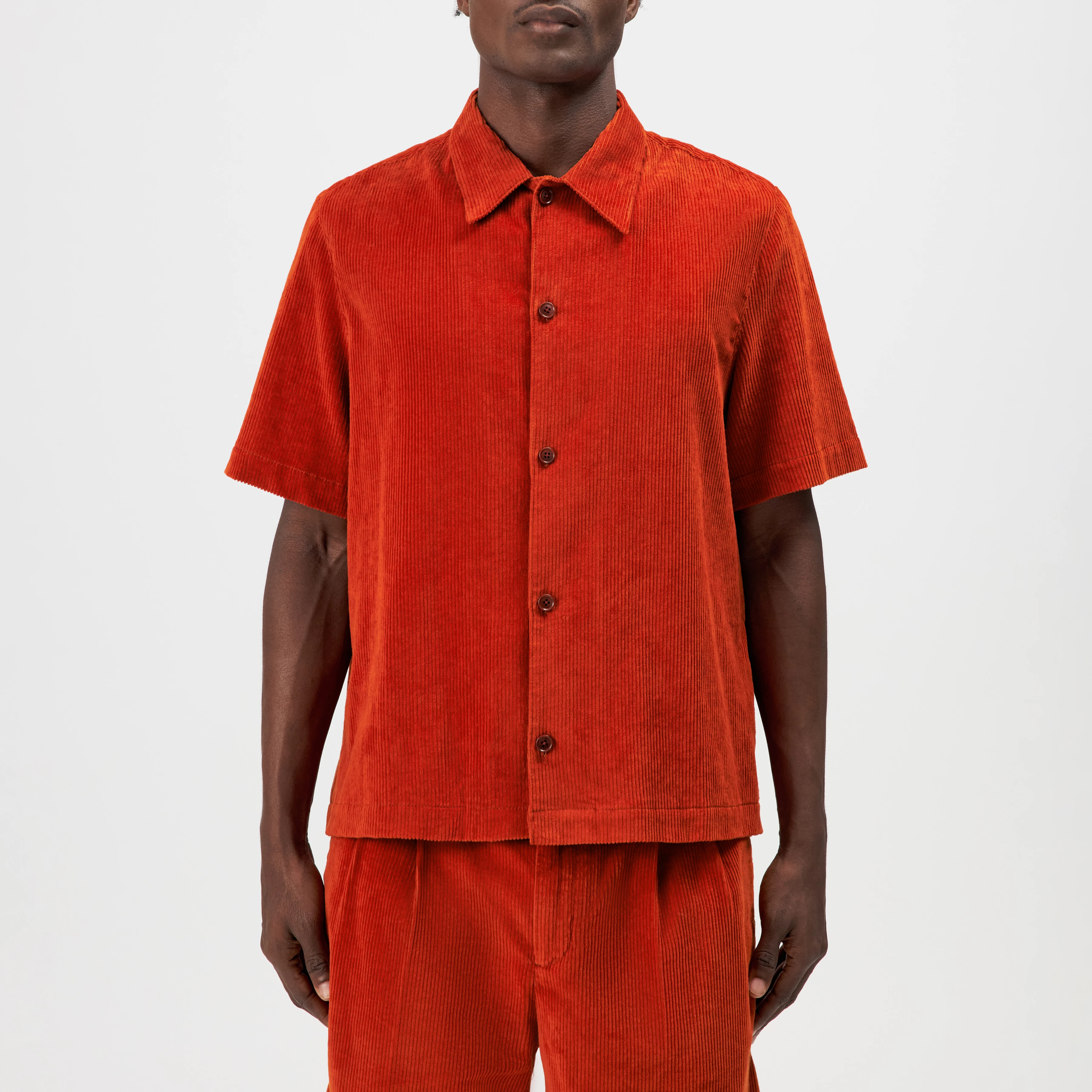 MERYN - Kurzarm Hemd in Baumwoll-Cord - Herren - orange - Frontansicht