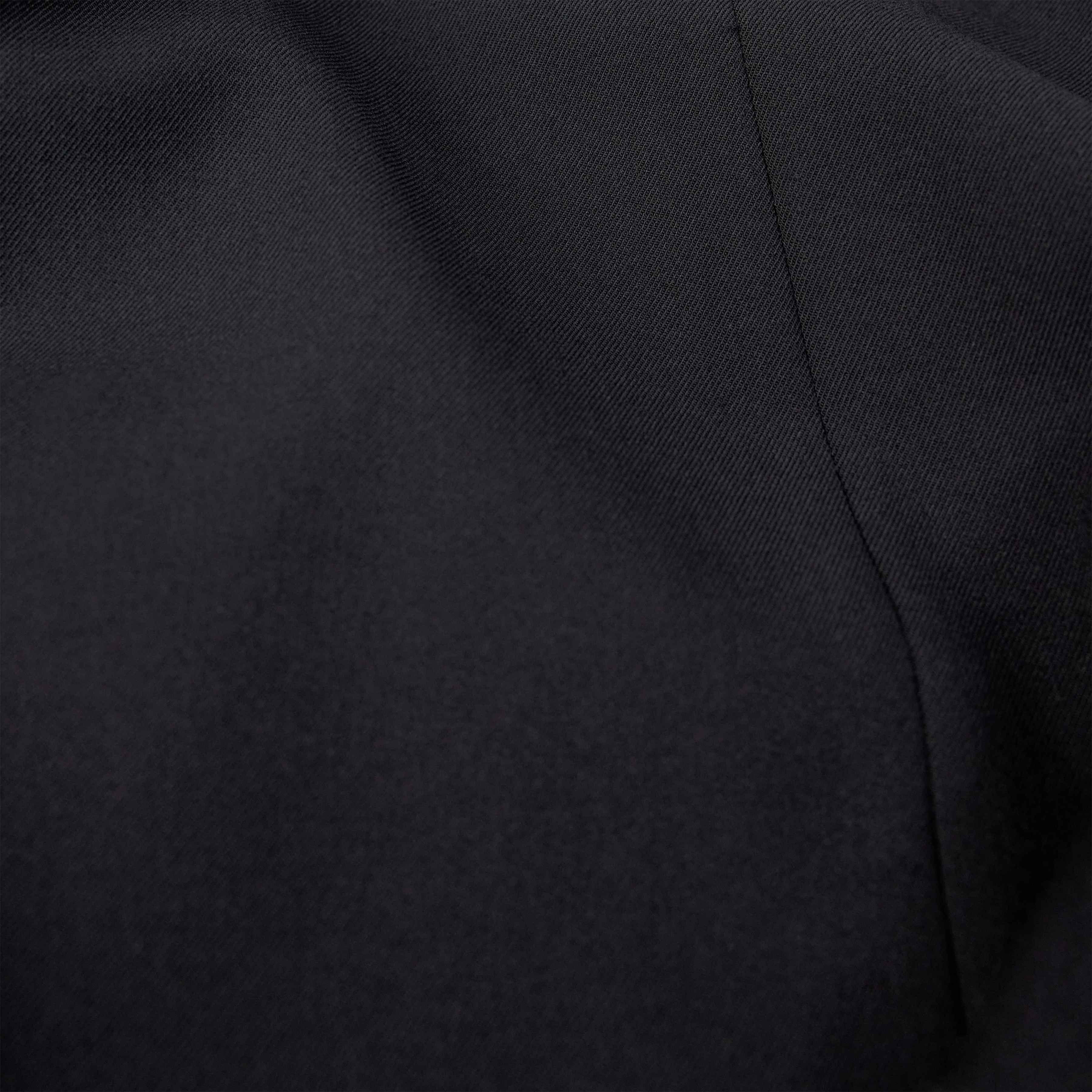 ADUCT - Pantalon ajusté à coupe droite en gabardine - women - noir - Materialbild (B2C)