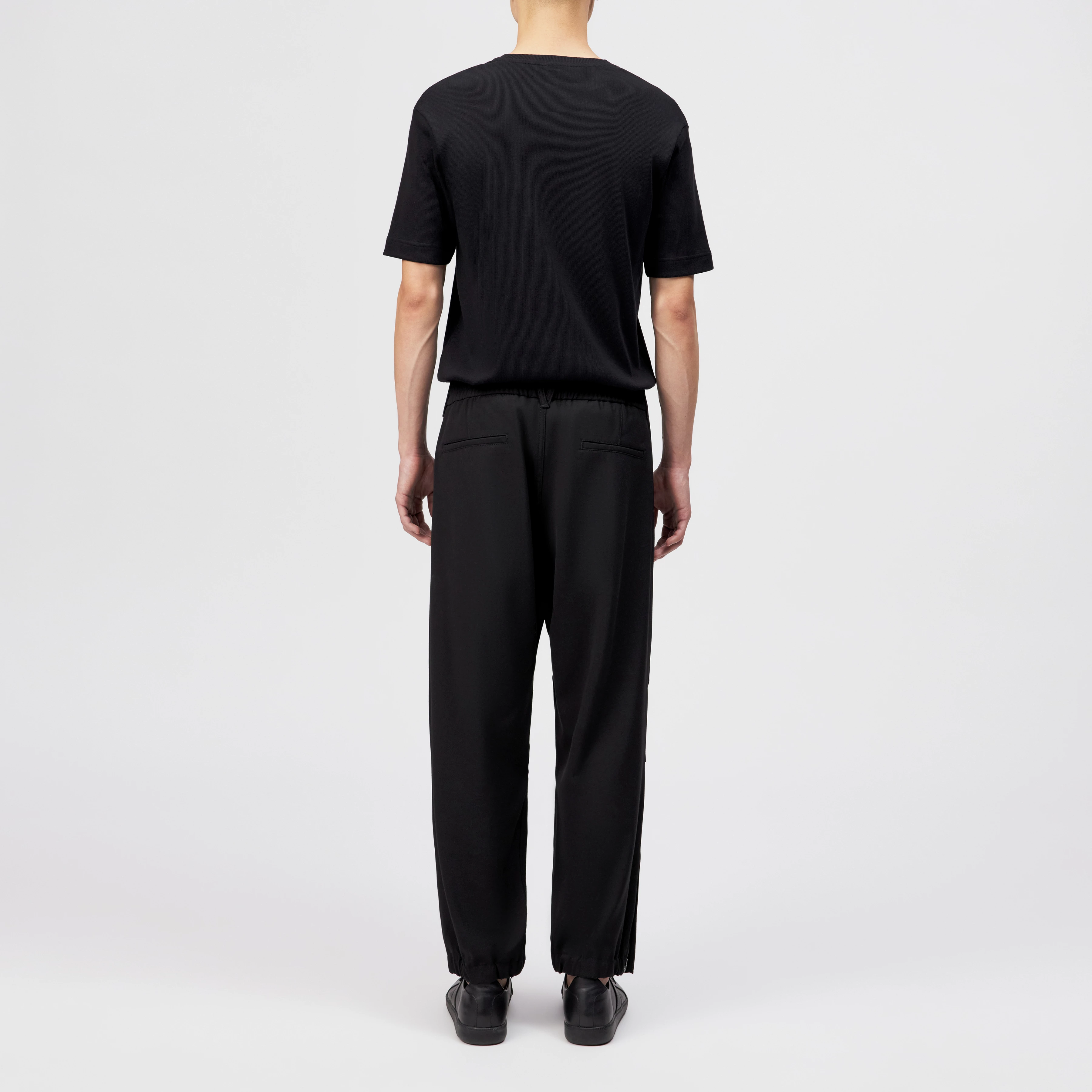 LIROG - Utility trousers in gabardine - men - Natural Aluminium - Rückansicht