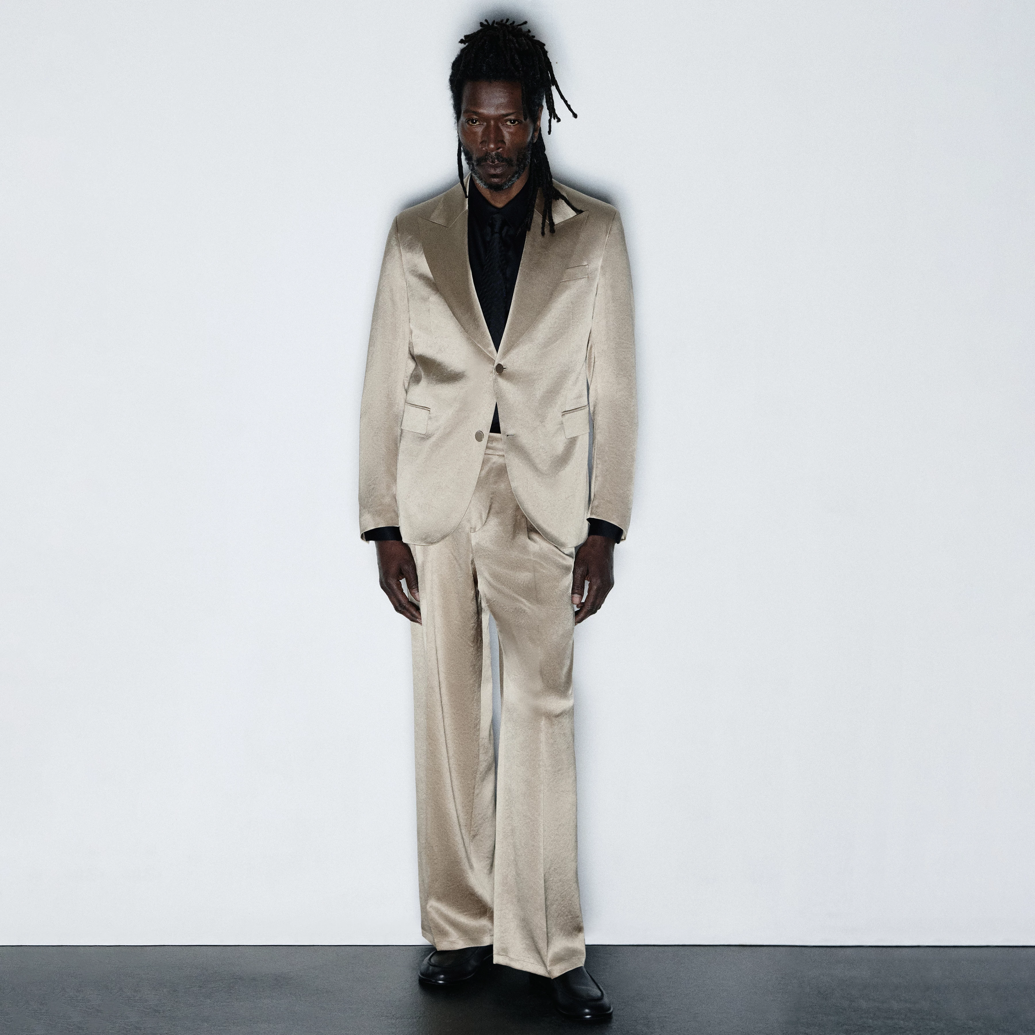 JACATO - Smokingjakke i satin - men - brun