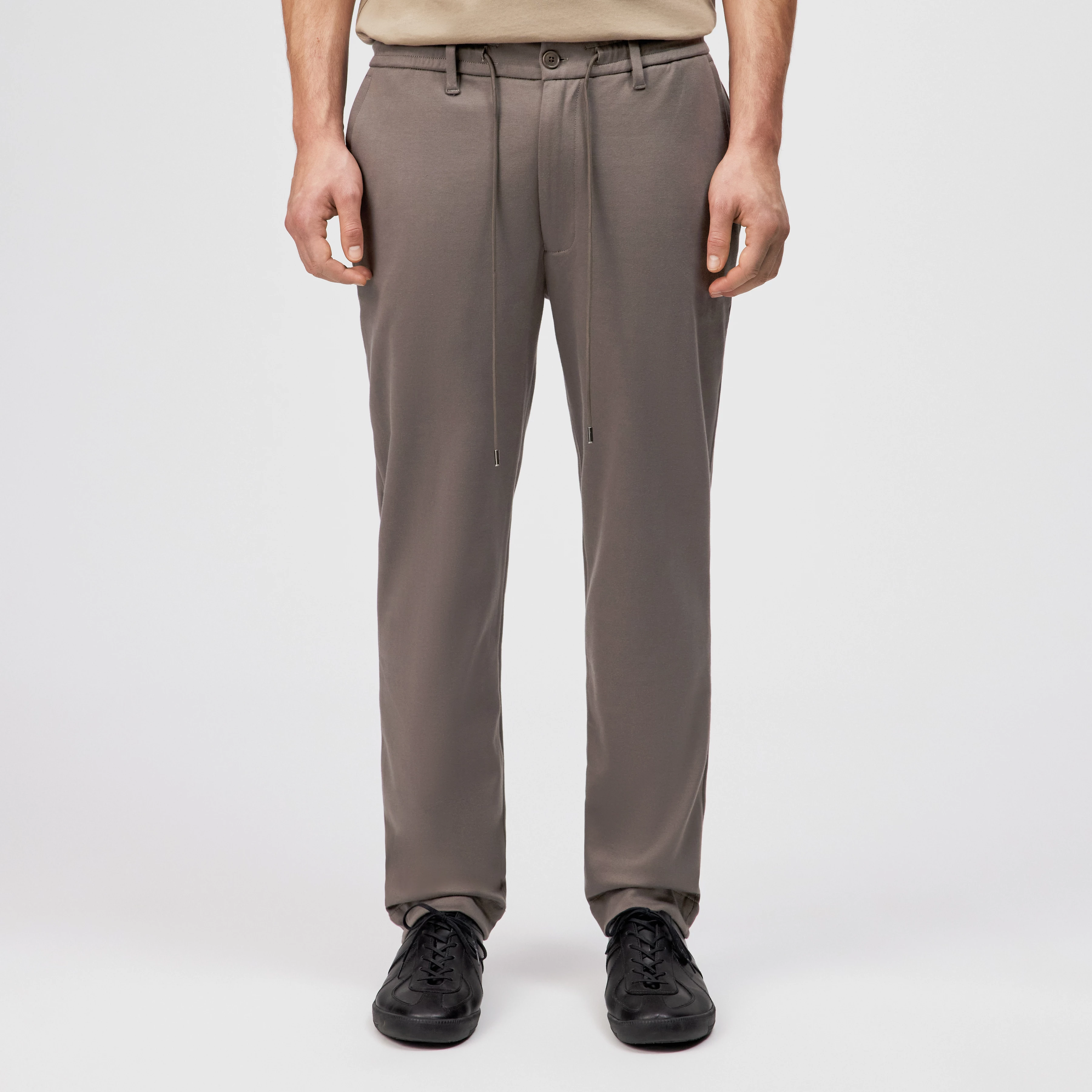 DEGER - Joggers with drawstring in pure cotton - men - brown - Frontansicht