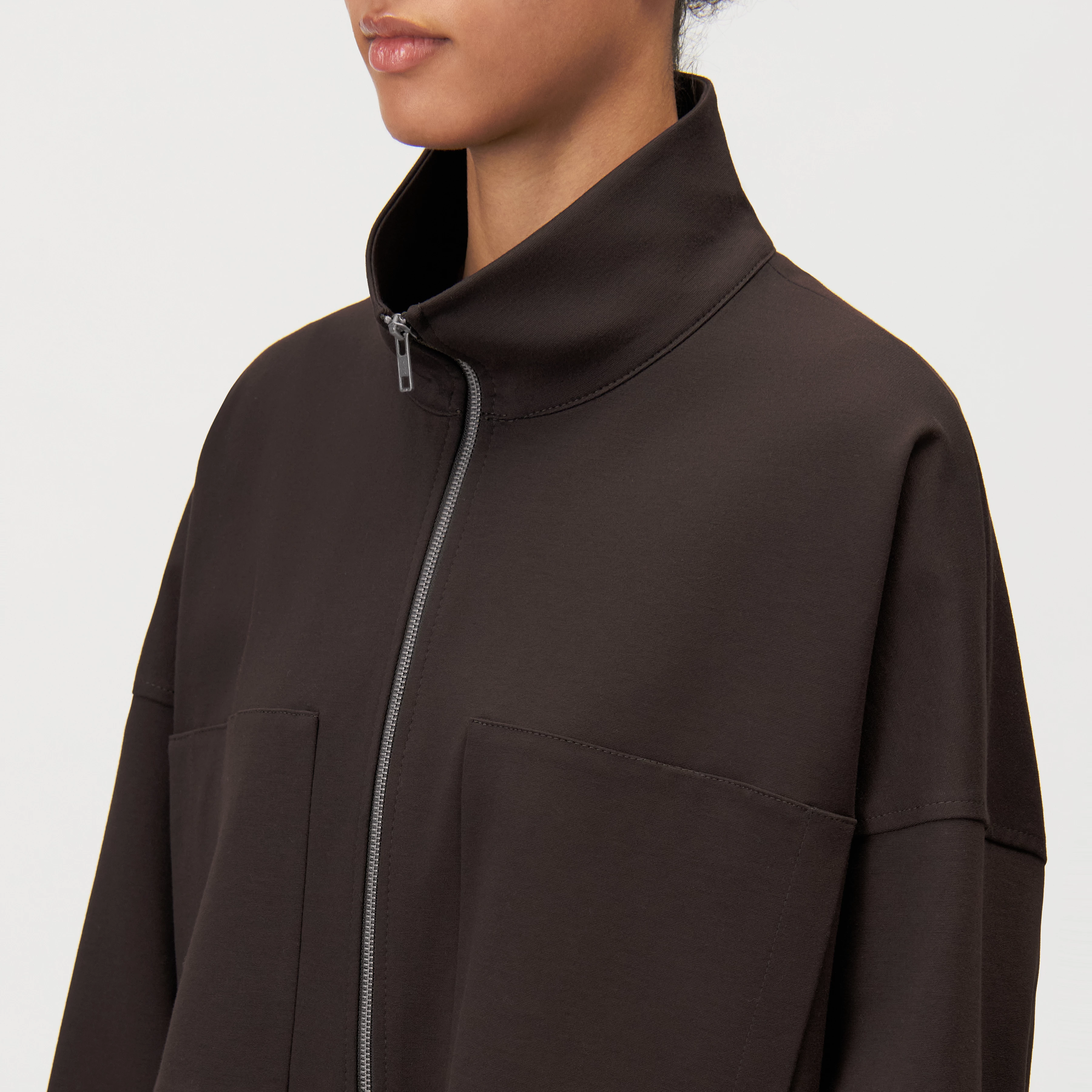 ELSTOW_1 - Veste courte oversize à col montant - women - marron - Detailansicht am Model