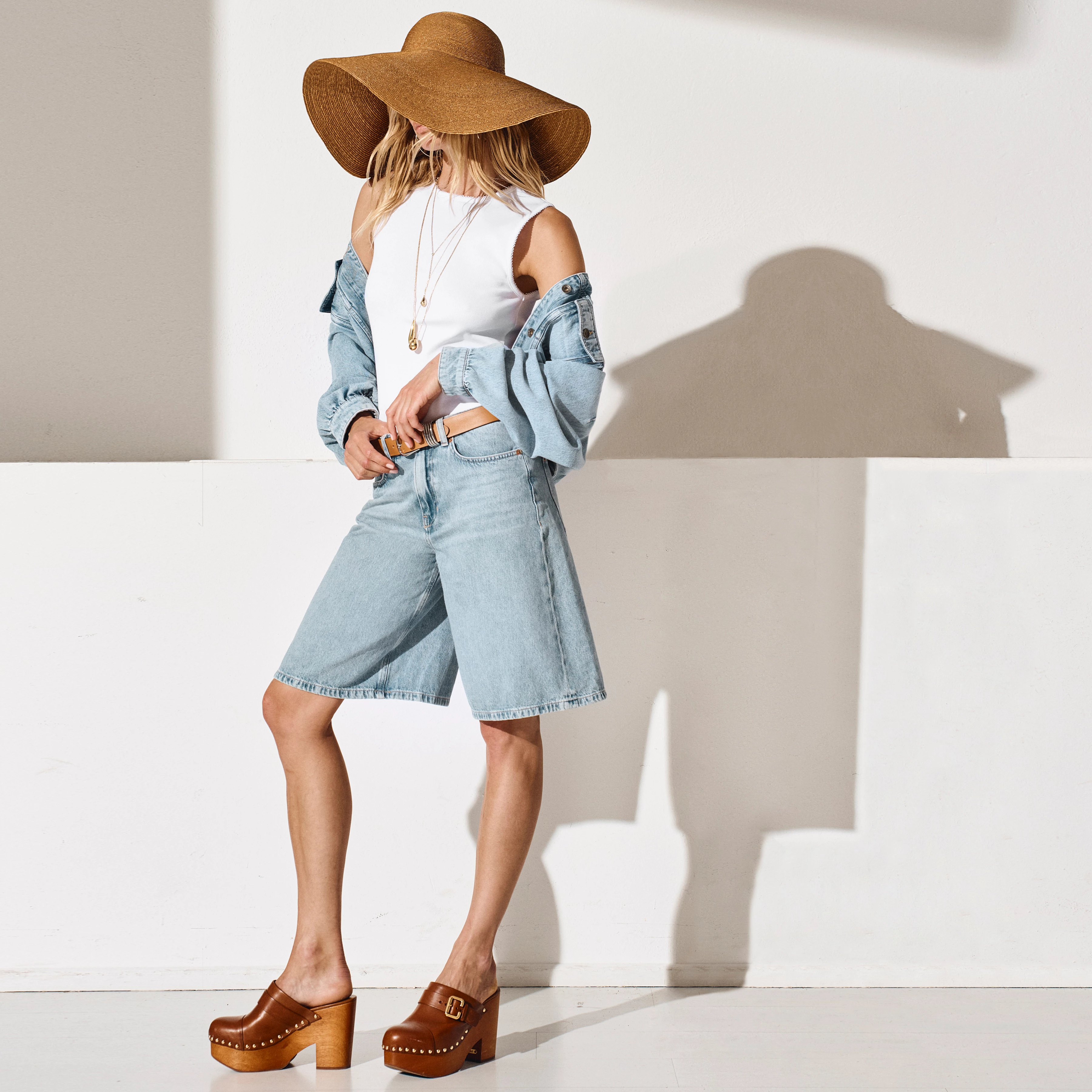 FARIDA - Slim fit top, pure cotton with embroidery details - women - white