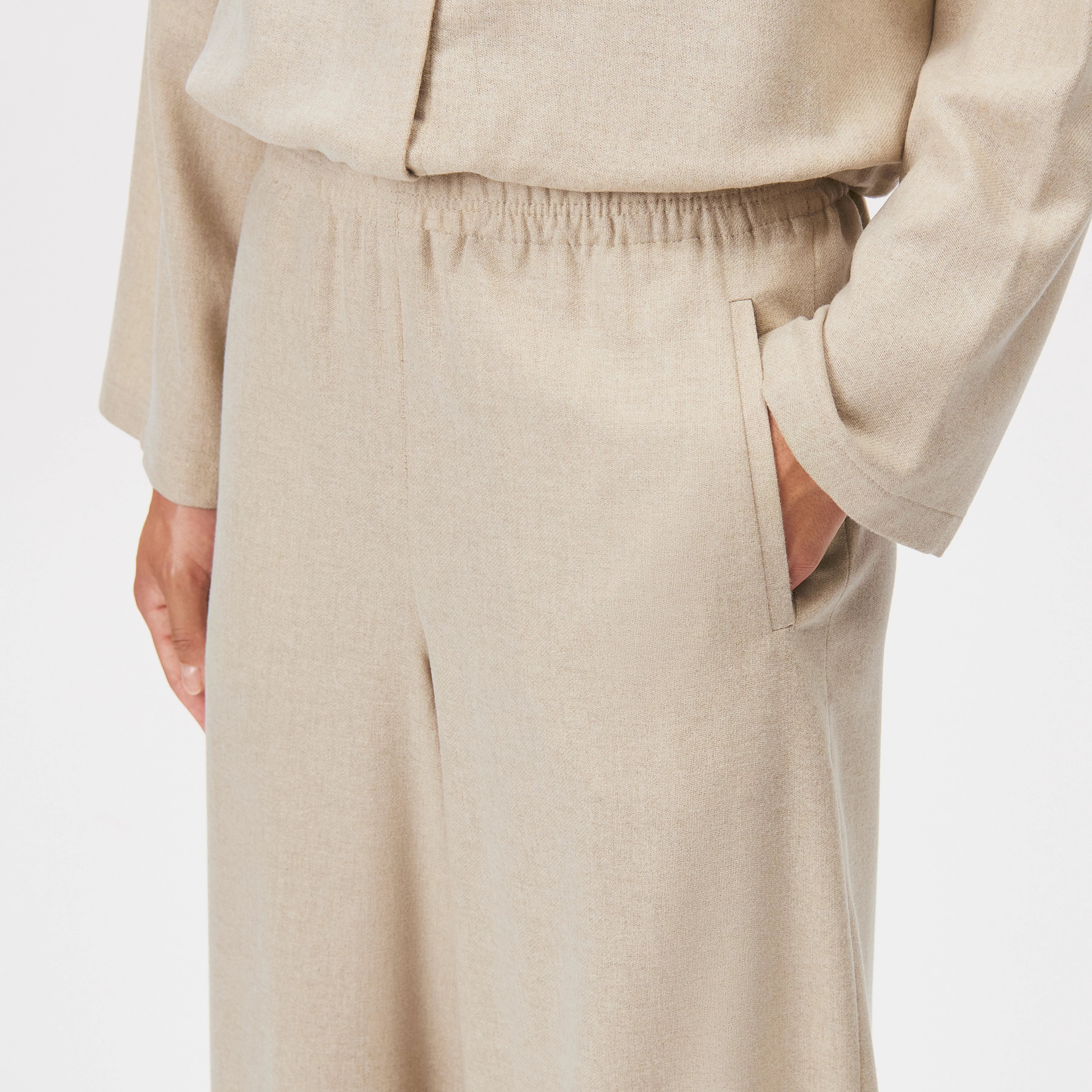 CEILING - Pantalon ample en laine mélangée - women - beige - Detailansicht am Model
