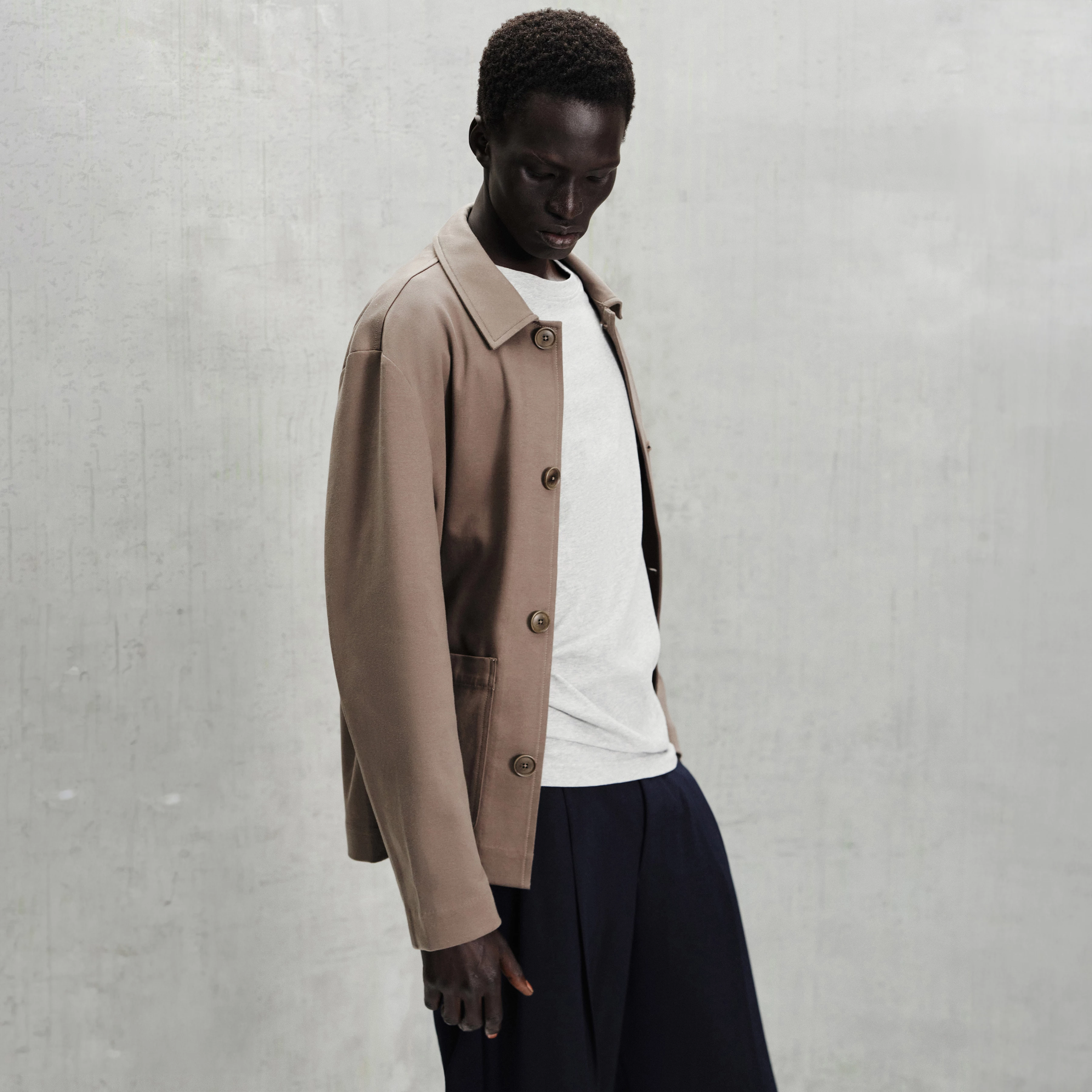 MAKONA - Regular fit indoor jacket made from pure cotton - men - brown