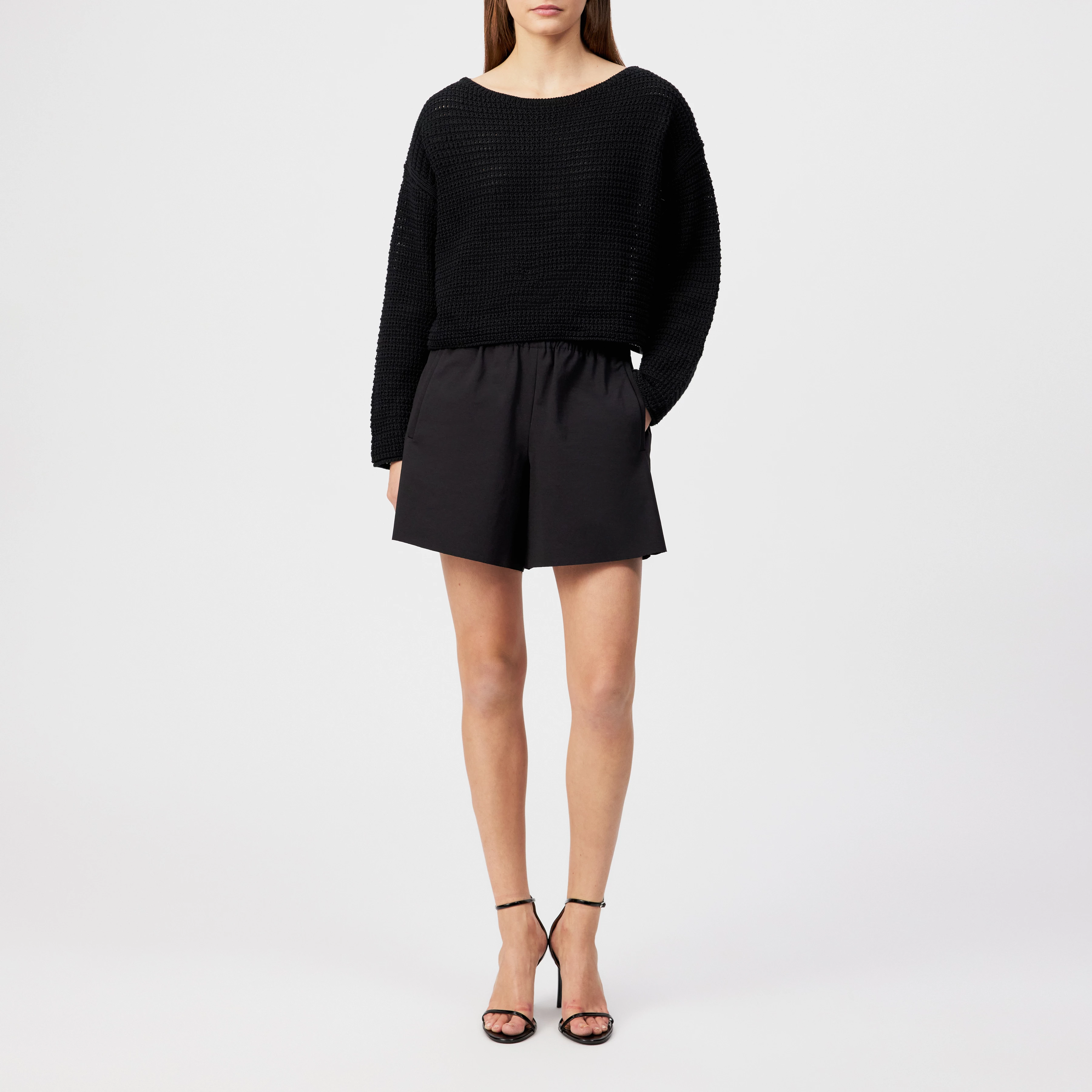 IMENIA_2 - Oversized Cropped Pullover in Grobstrick - Damen - schwarz - Ganzkörper-Frontansicht