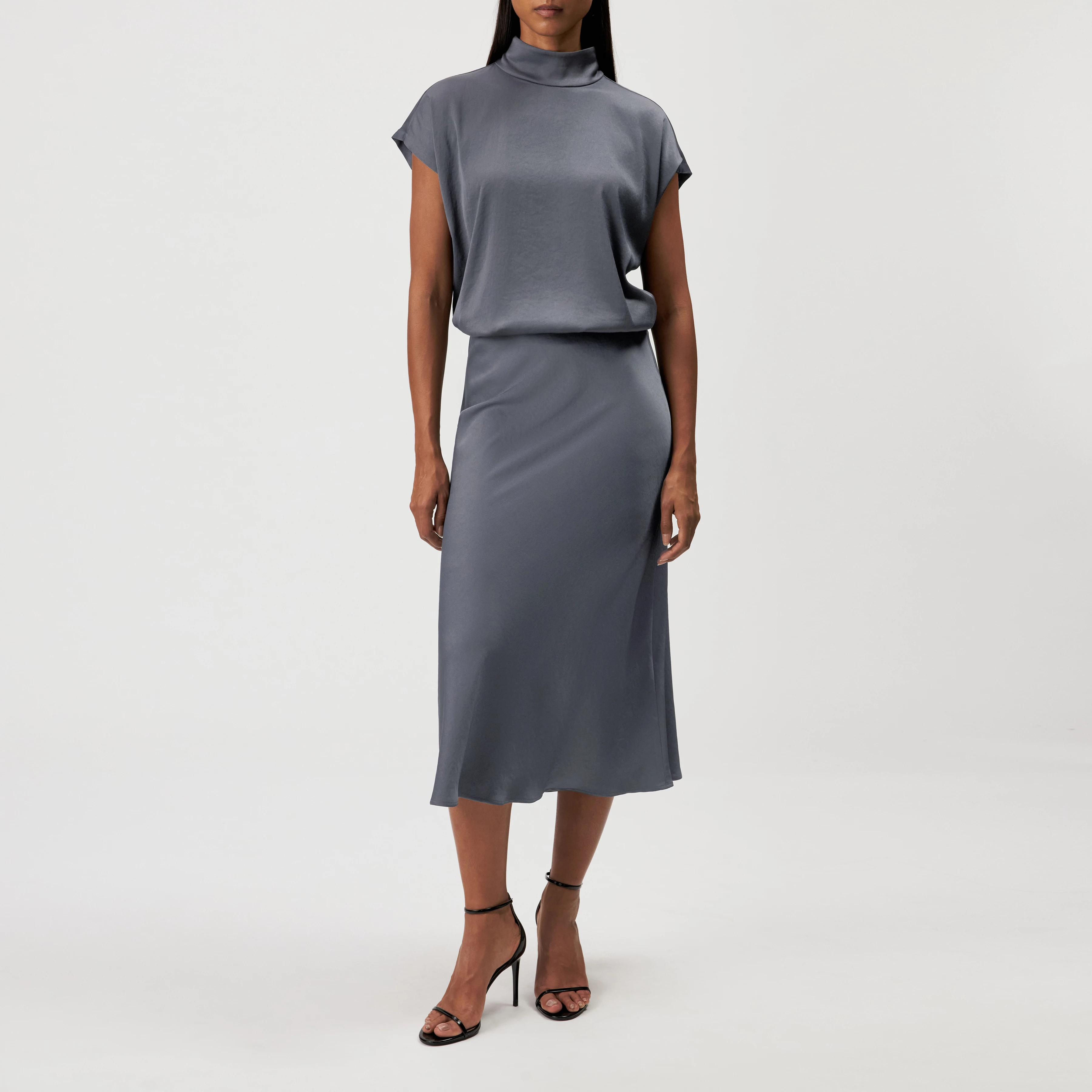 URA - Mid-length slip skirt in satin - women - grey - Ganzkörper-Frontansicht