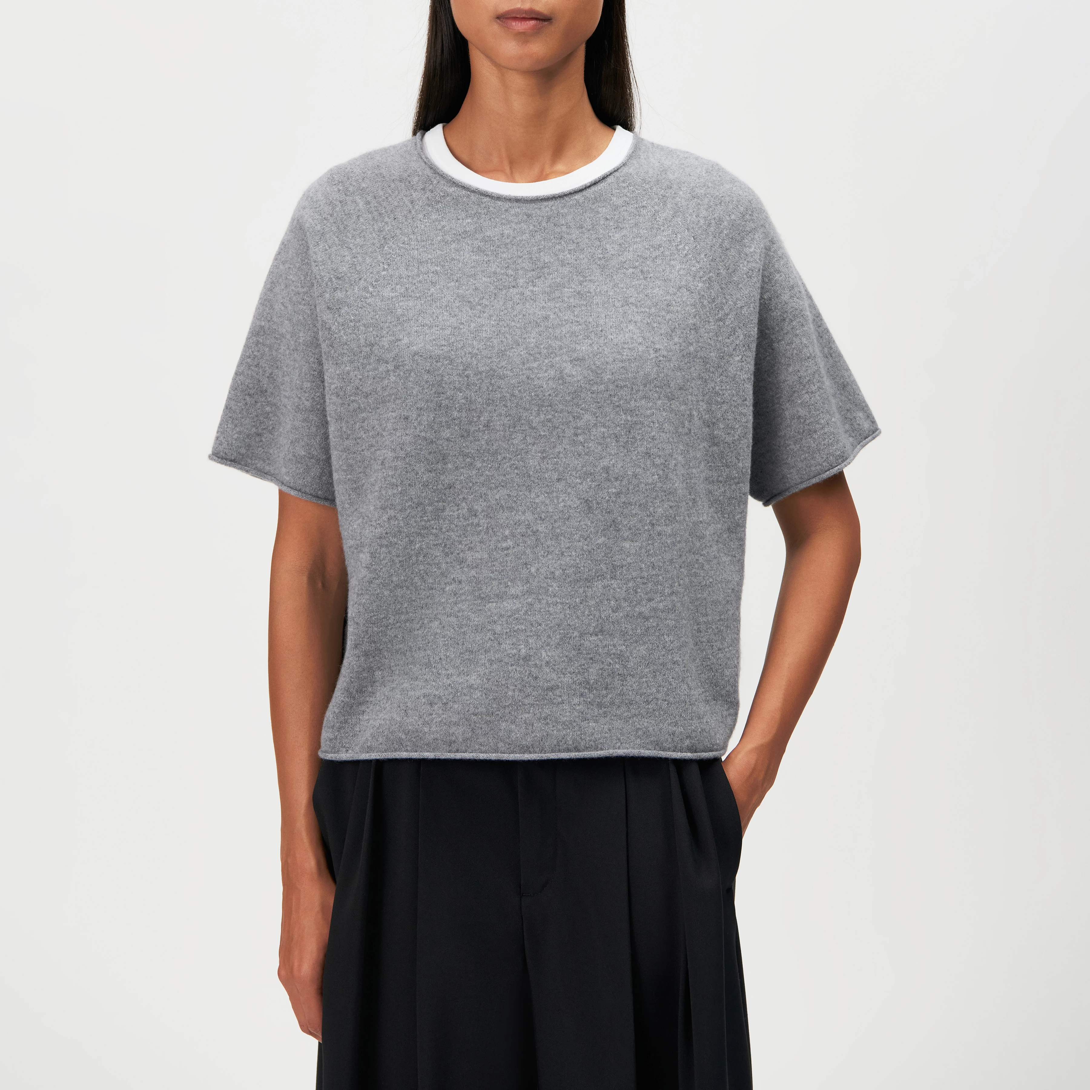 MOENY - Oversized pure cashmere knit T-shirt - women - grey - Frontansicht