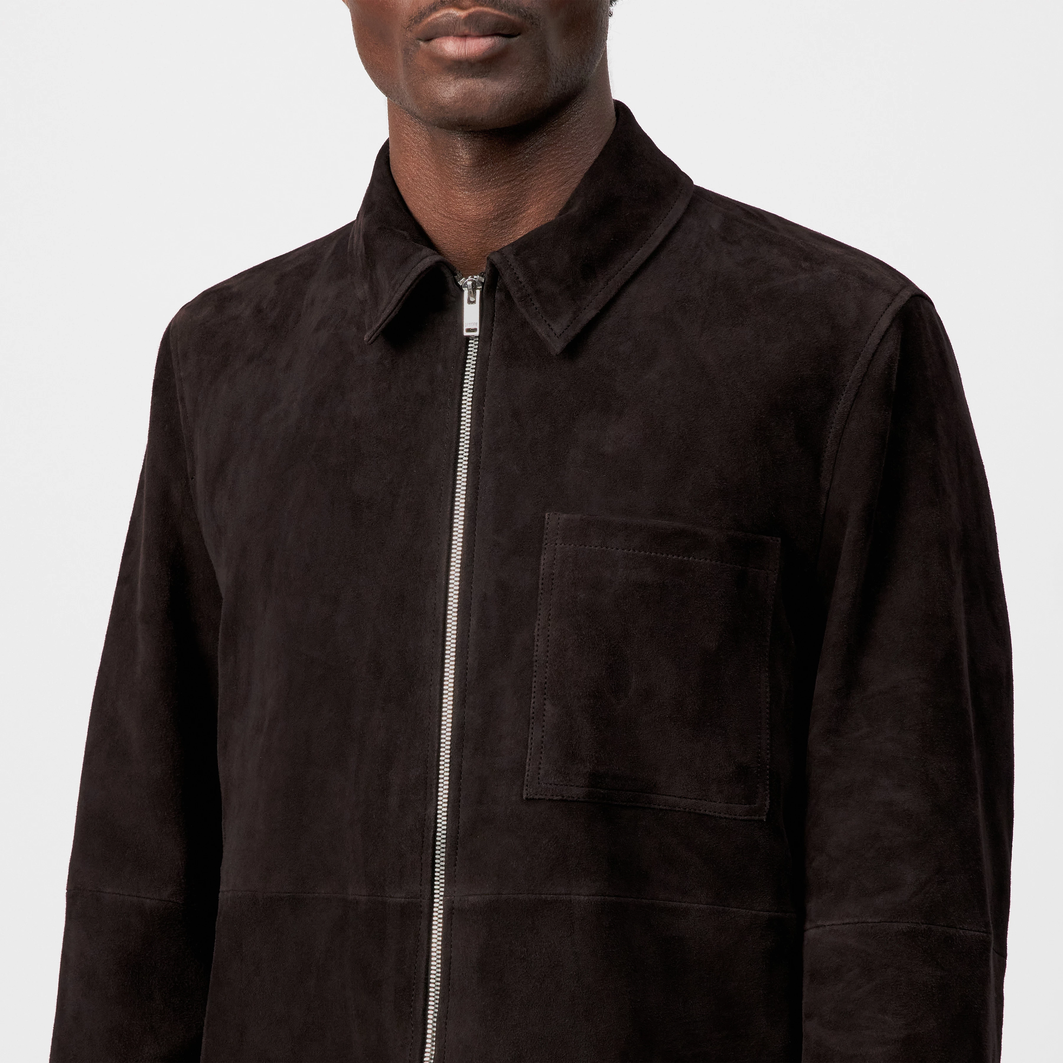 JERSON - Jacket with turn-down collar in suede leather - men - brown - Detailansicht am Model