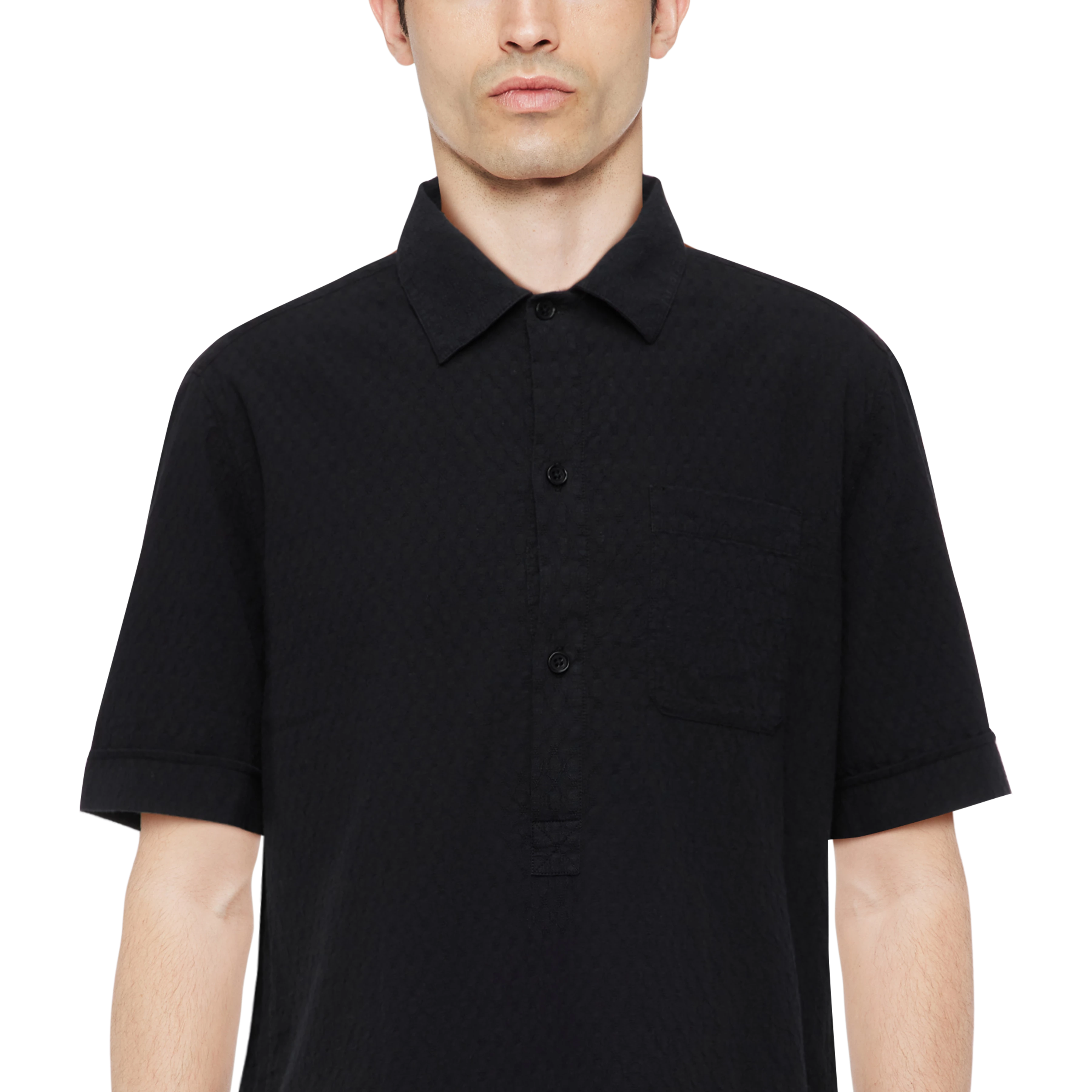 VIGOMO - Chemise avec poche de poitrine en seersucker - men - noir - Detailansicht am Model