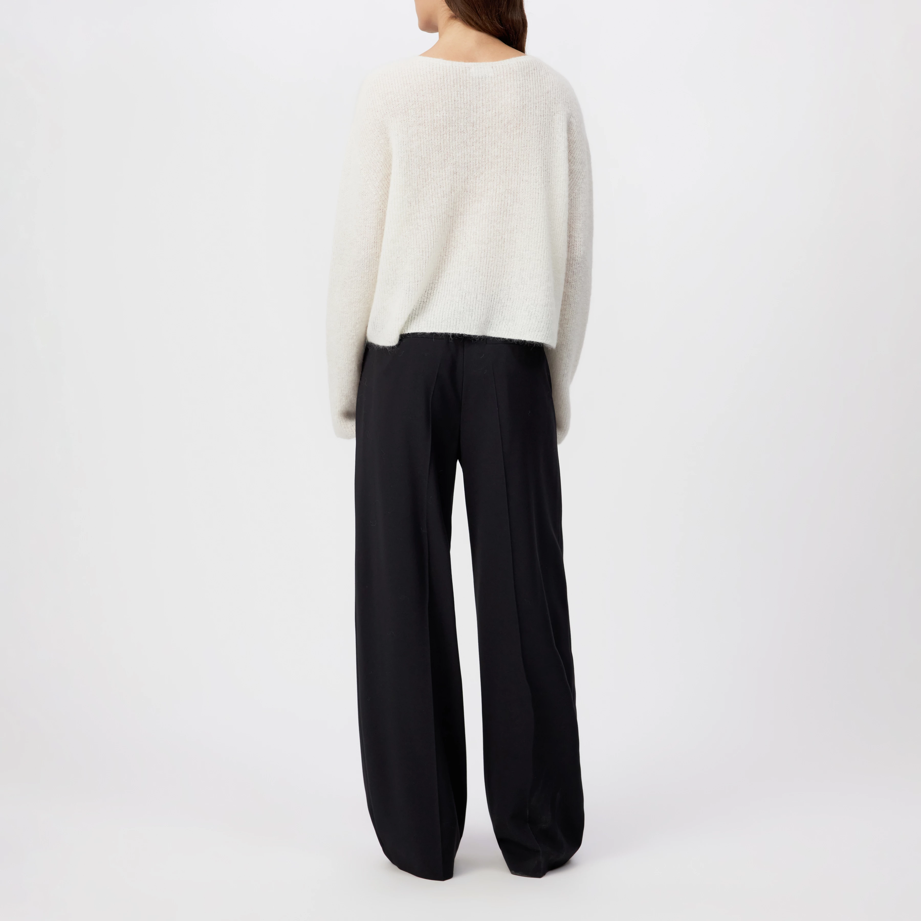 IMENY - Pull court en mélange luxueux d'alpaga Suri - women - blanc cassé - Rückansicht