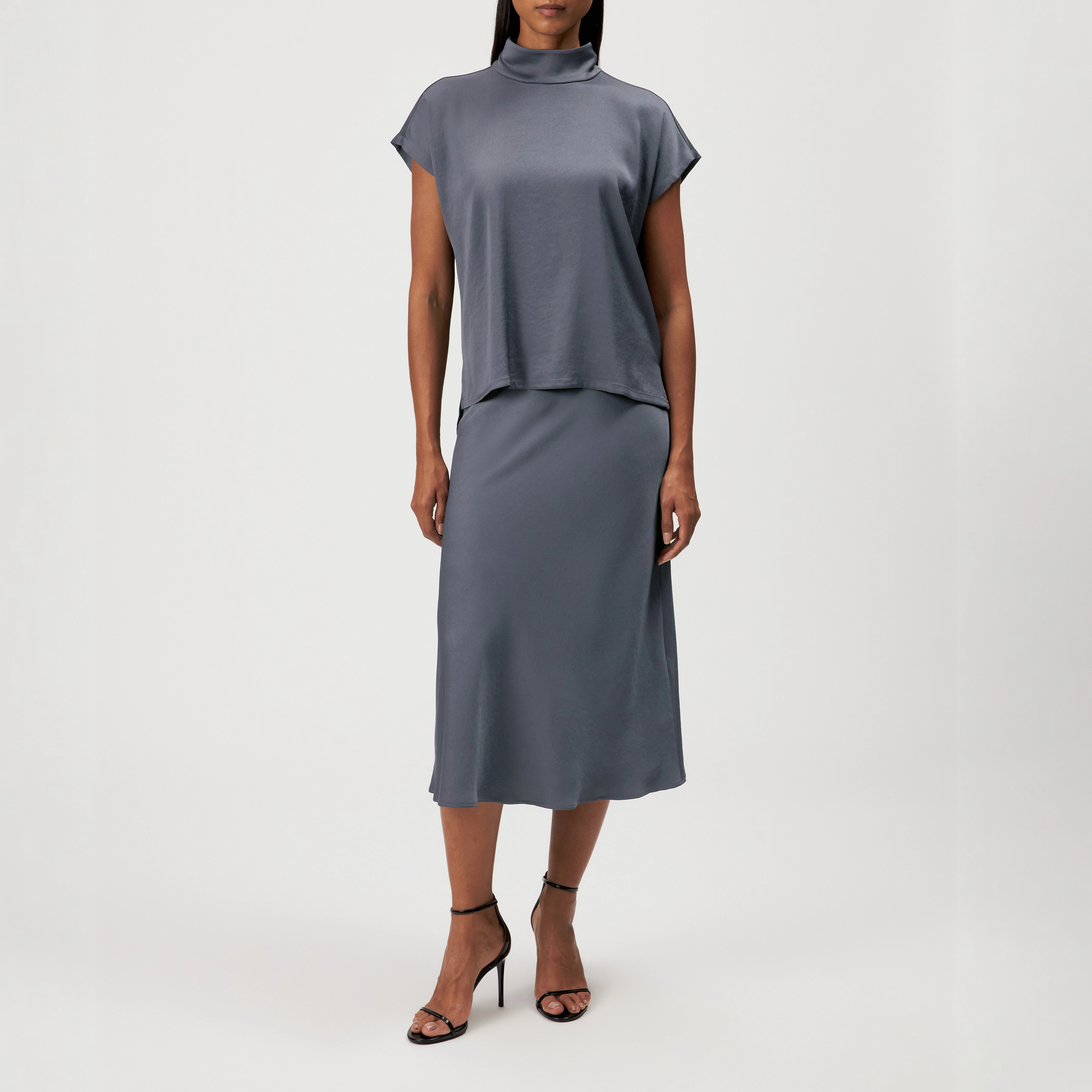 ALARIA_1 - Shirt blouse with stand-up collar in satin - women - grey - Ganzkörper-Frontansicht