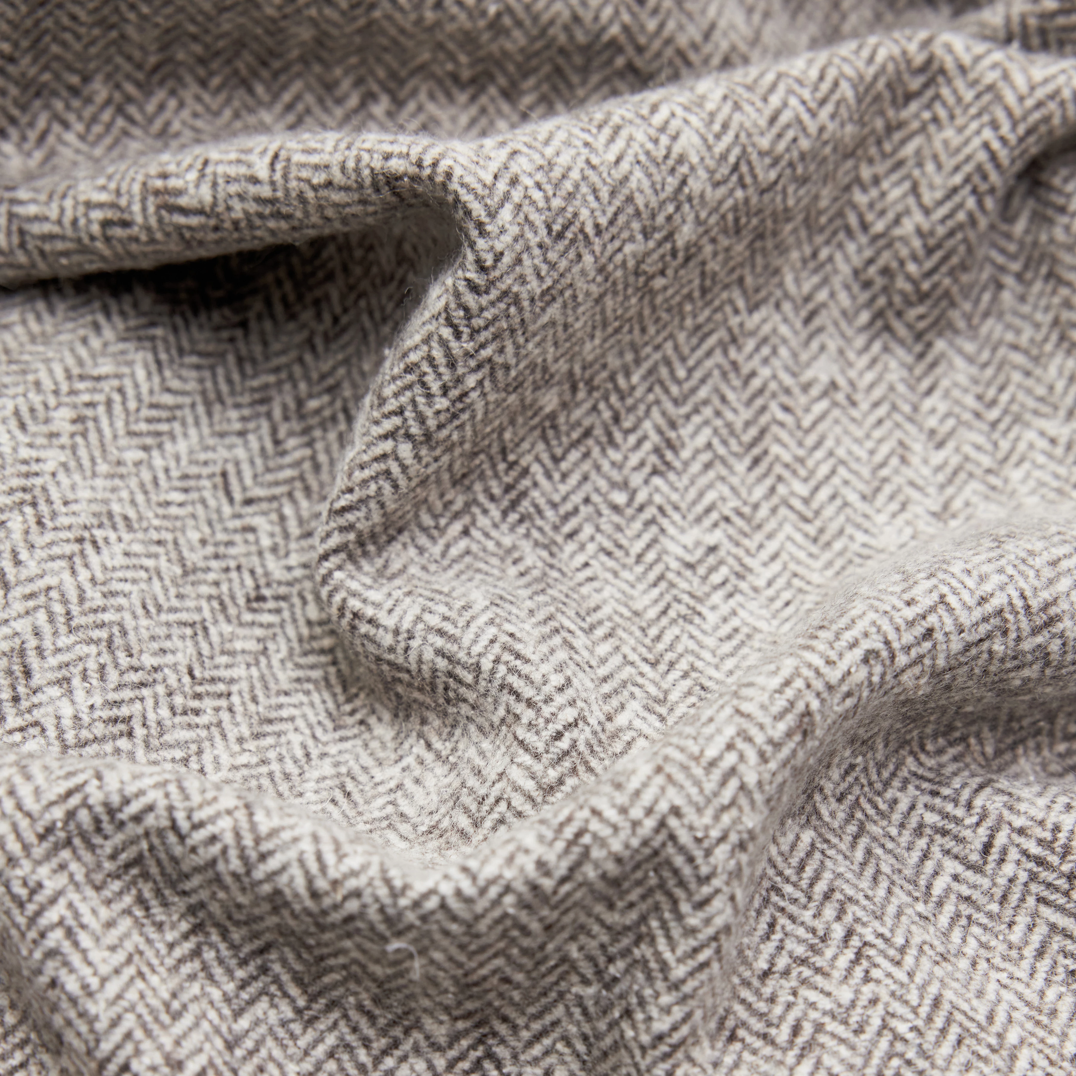 INK - Lässige Bundfaltenhose in Woll-Mix mit Struktur - Damen - braun - Materialbild (B2C)