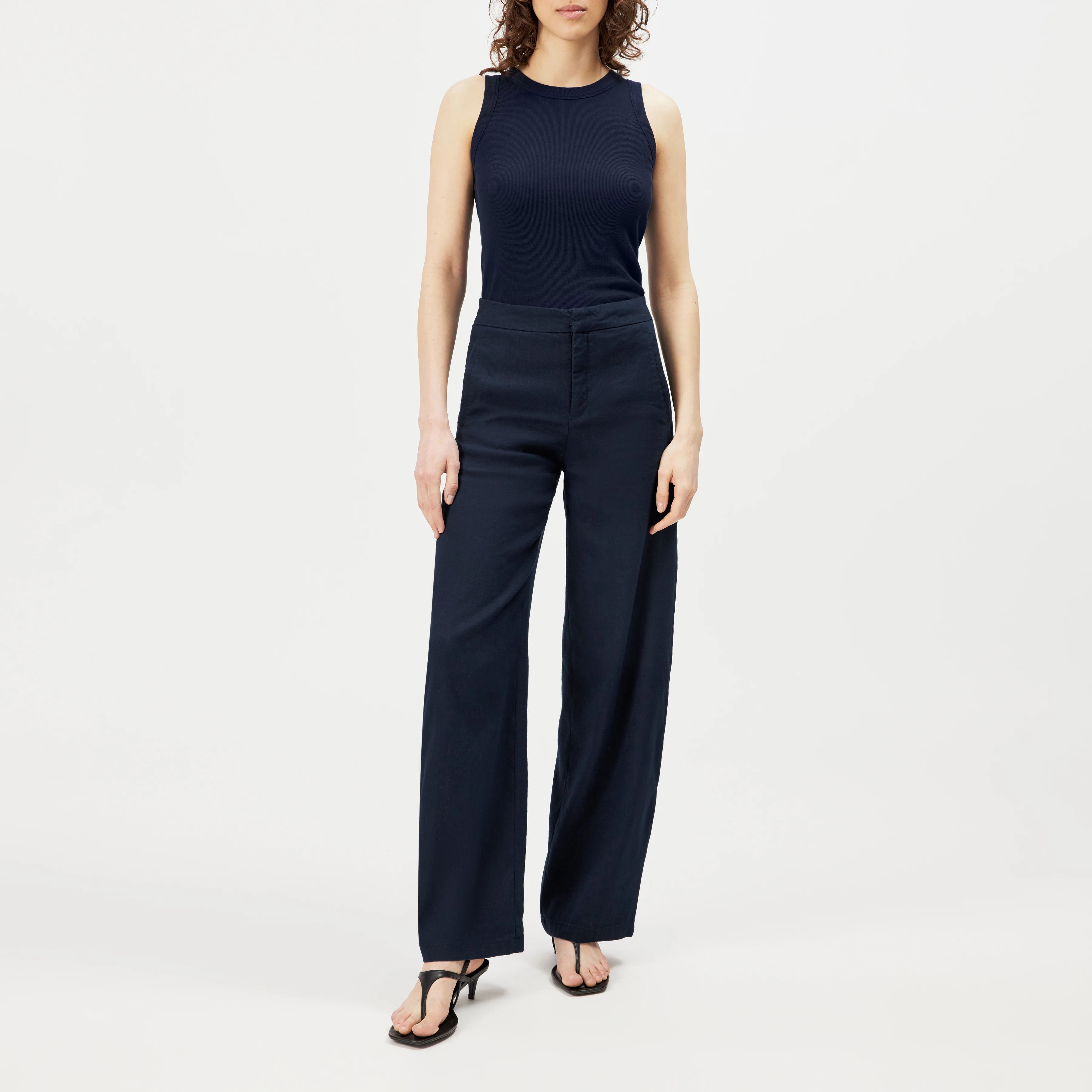 FAE_0 - Pantalon à jambe barrel en lin mélangé - women - bleu - Ganzkörper-Frontansicht