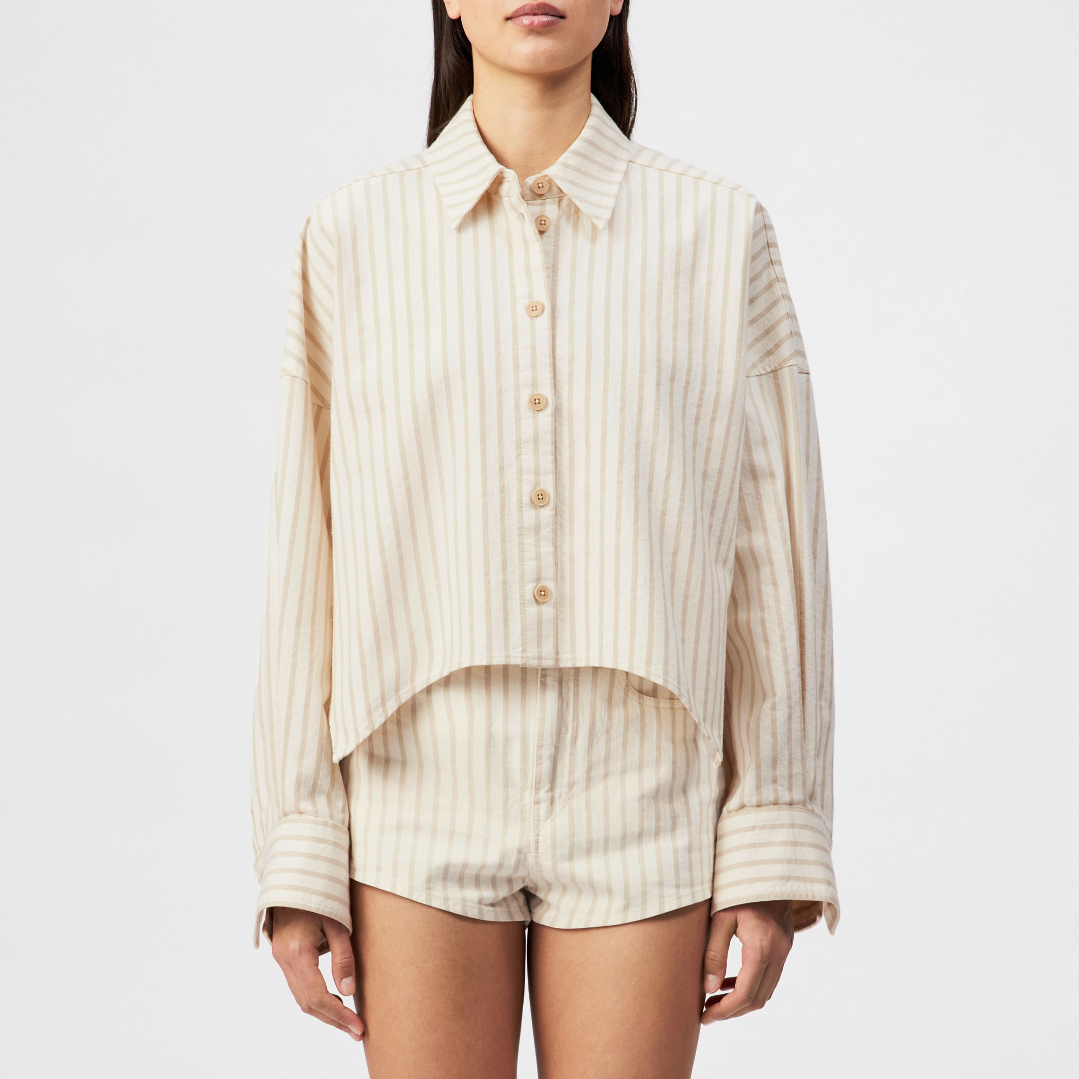 OSHIA - Oversized striped cotton shirt - women - beige - Frontansicht