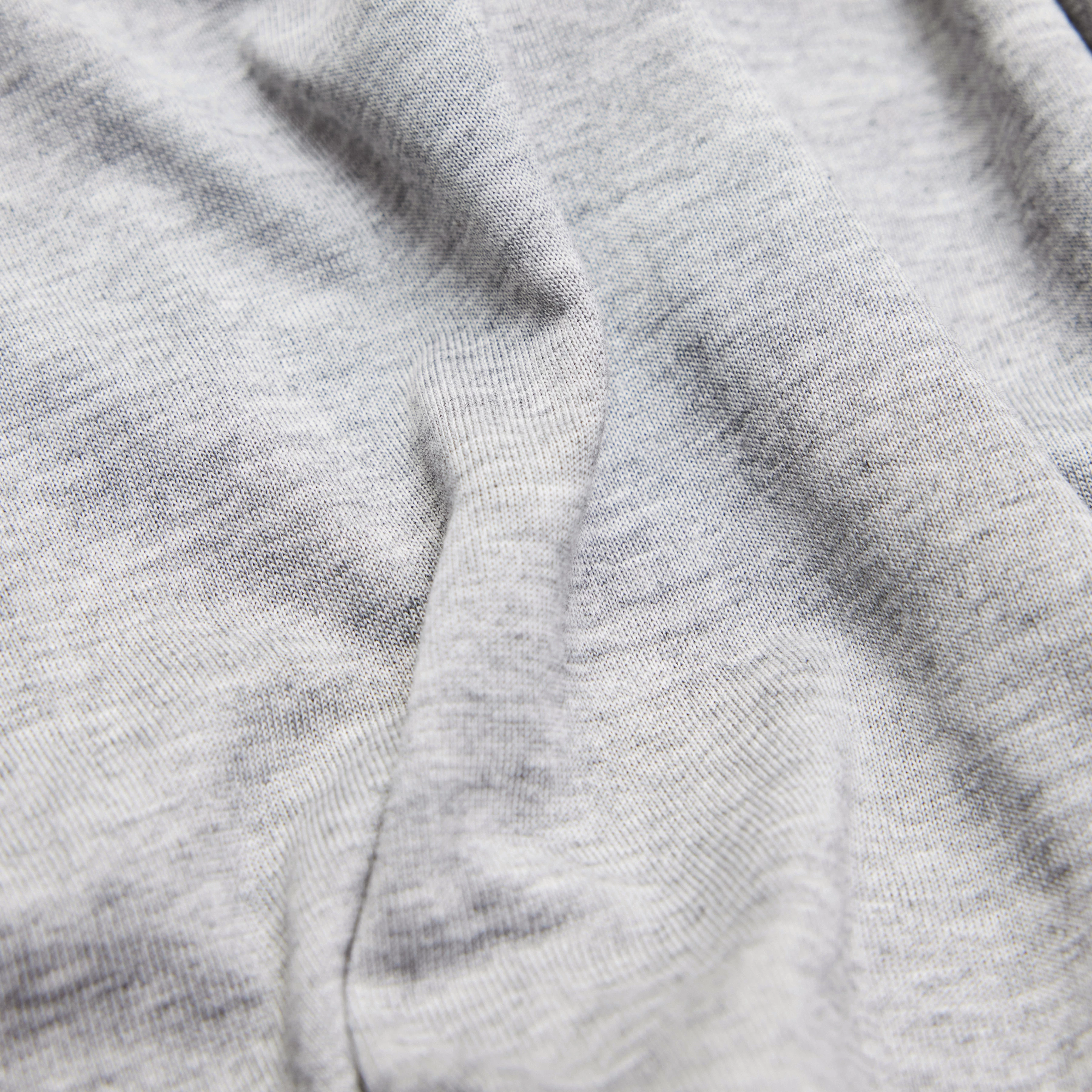 KORINA - Batwing long-sleeved top in lyocell-cotton blend - women - grey - Materialbild (B2C)