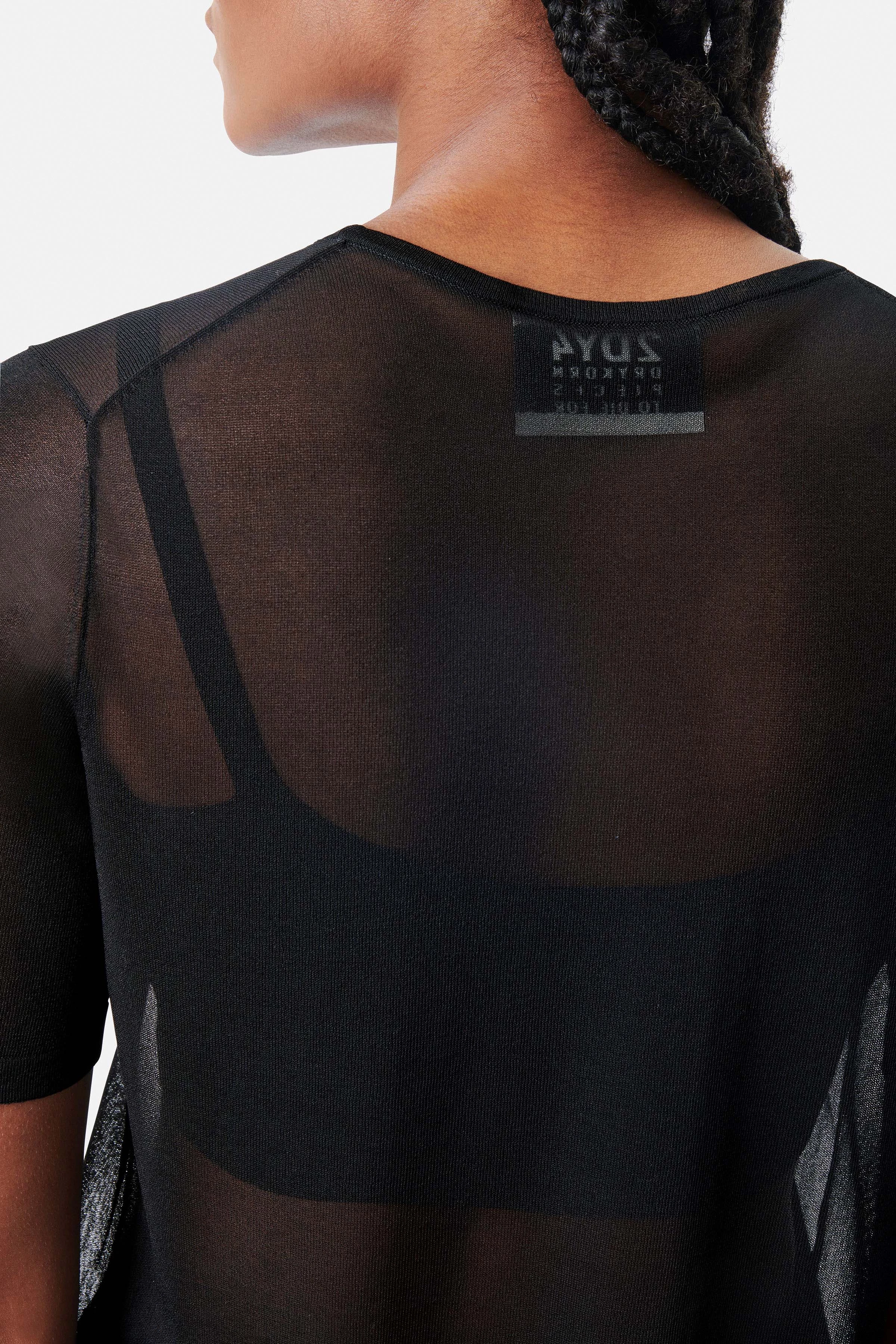 ILVY - Lässiges Strick-T-Shirt in Viskose-Mix - Damen - schwarz - Detailansicht am Model