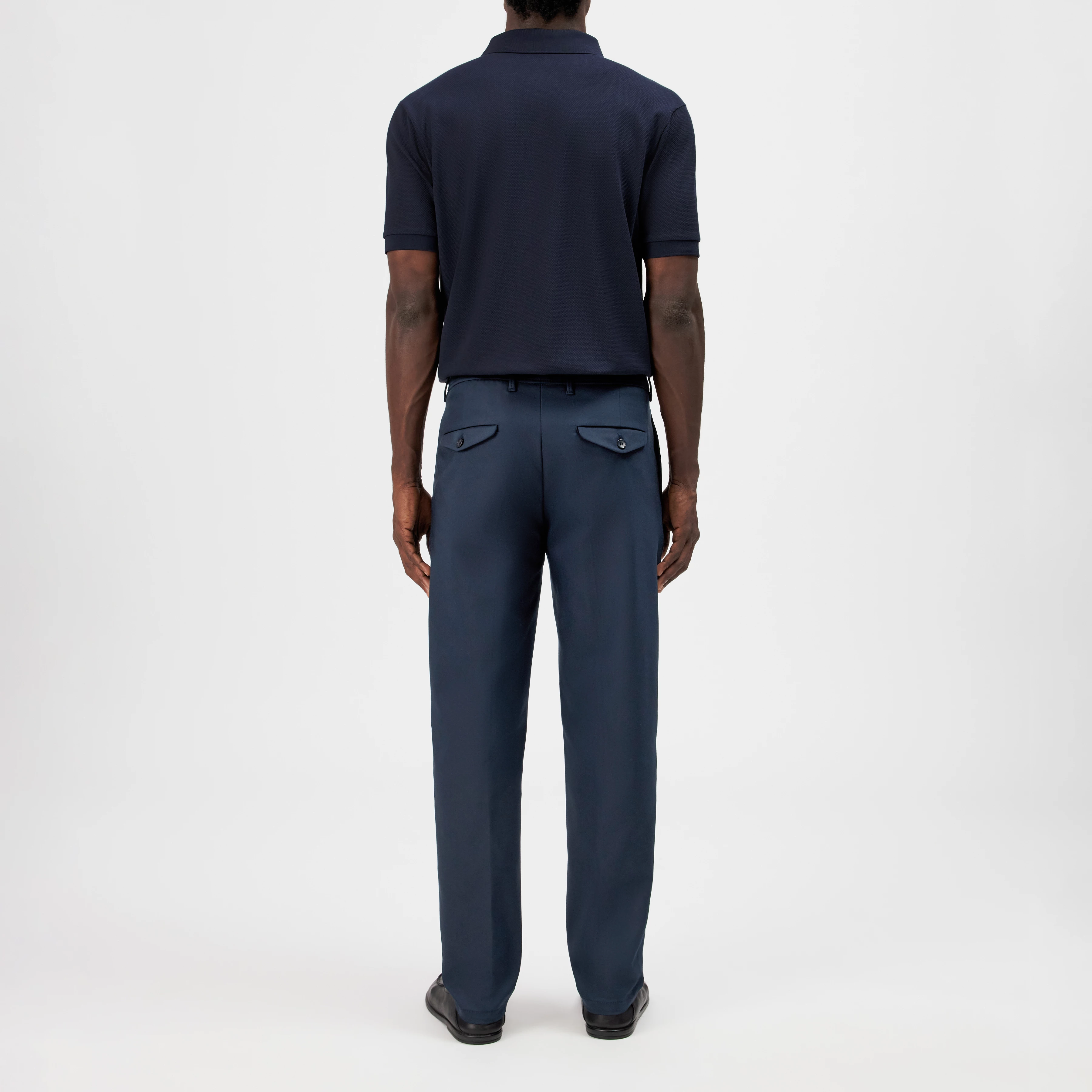 DEVYN - Trousers with D-ring detail in techno stretch satin - men - blue - Rückansicht