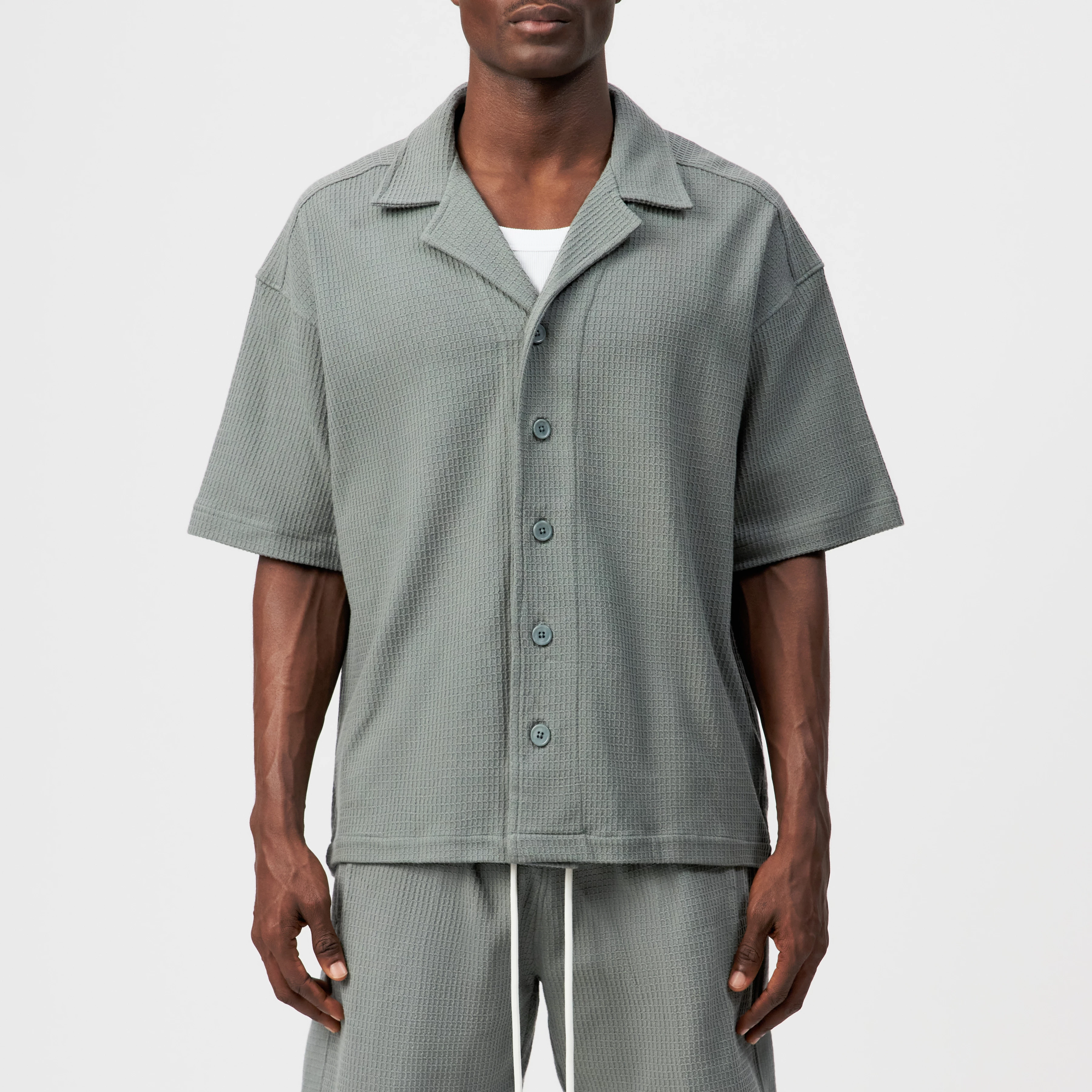 BASIIL - Chemise manches courtes Relaxed Fit en coton Dry Touch - men - vert - Frontansicht